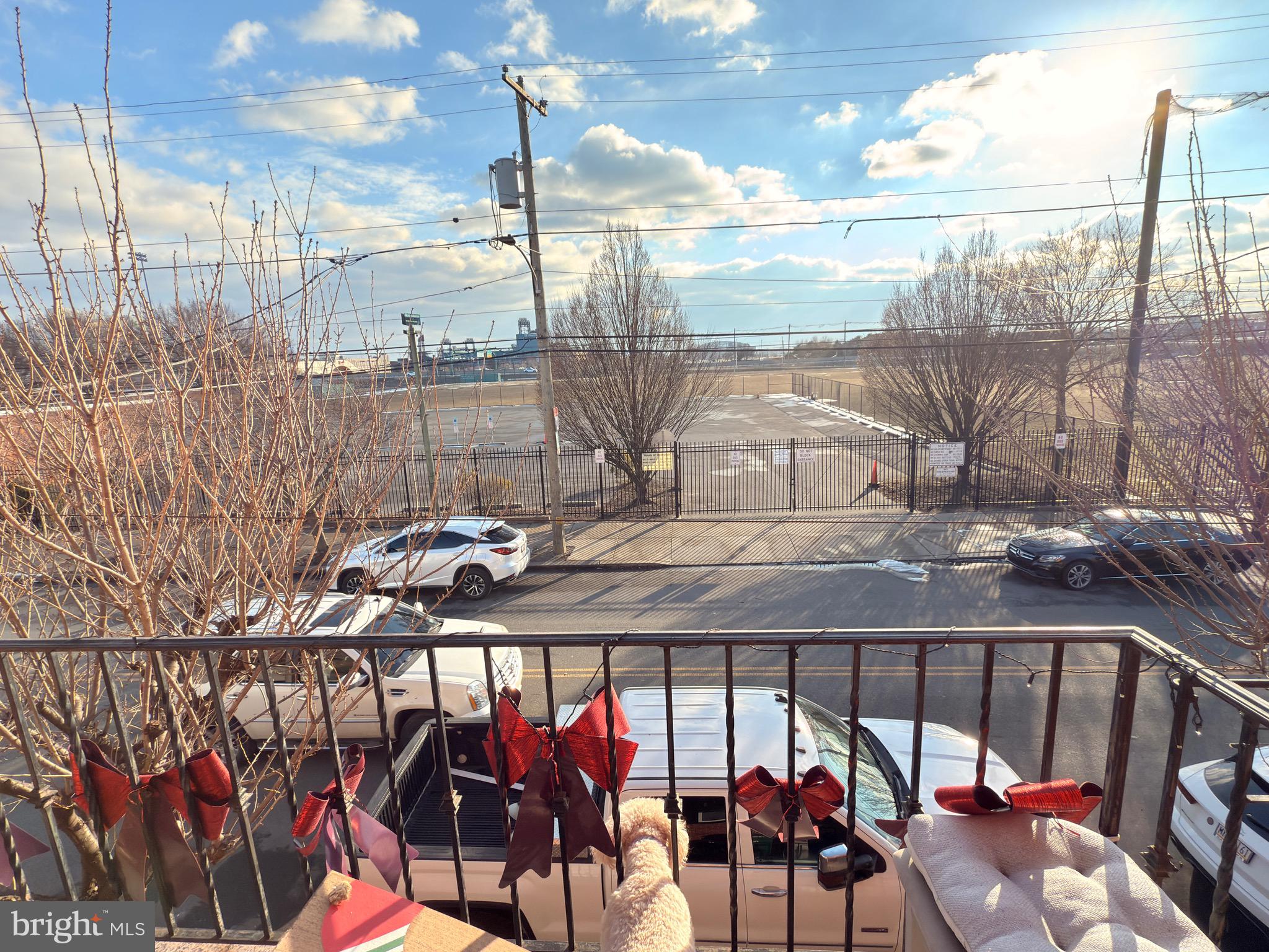 LOWER MOYAMENSING - Residential Income