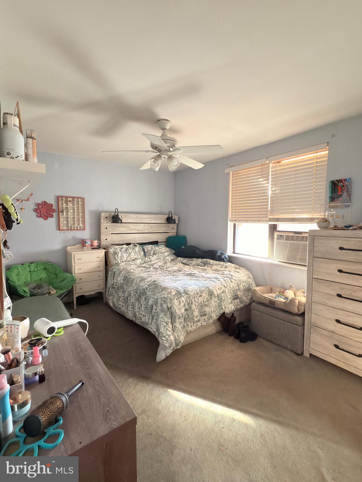 LOWER MOYAMENSING - Residential Income