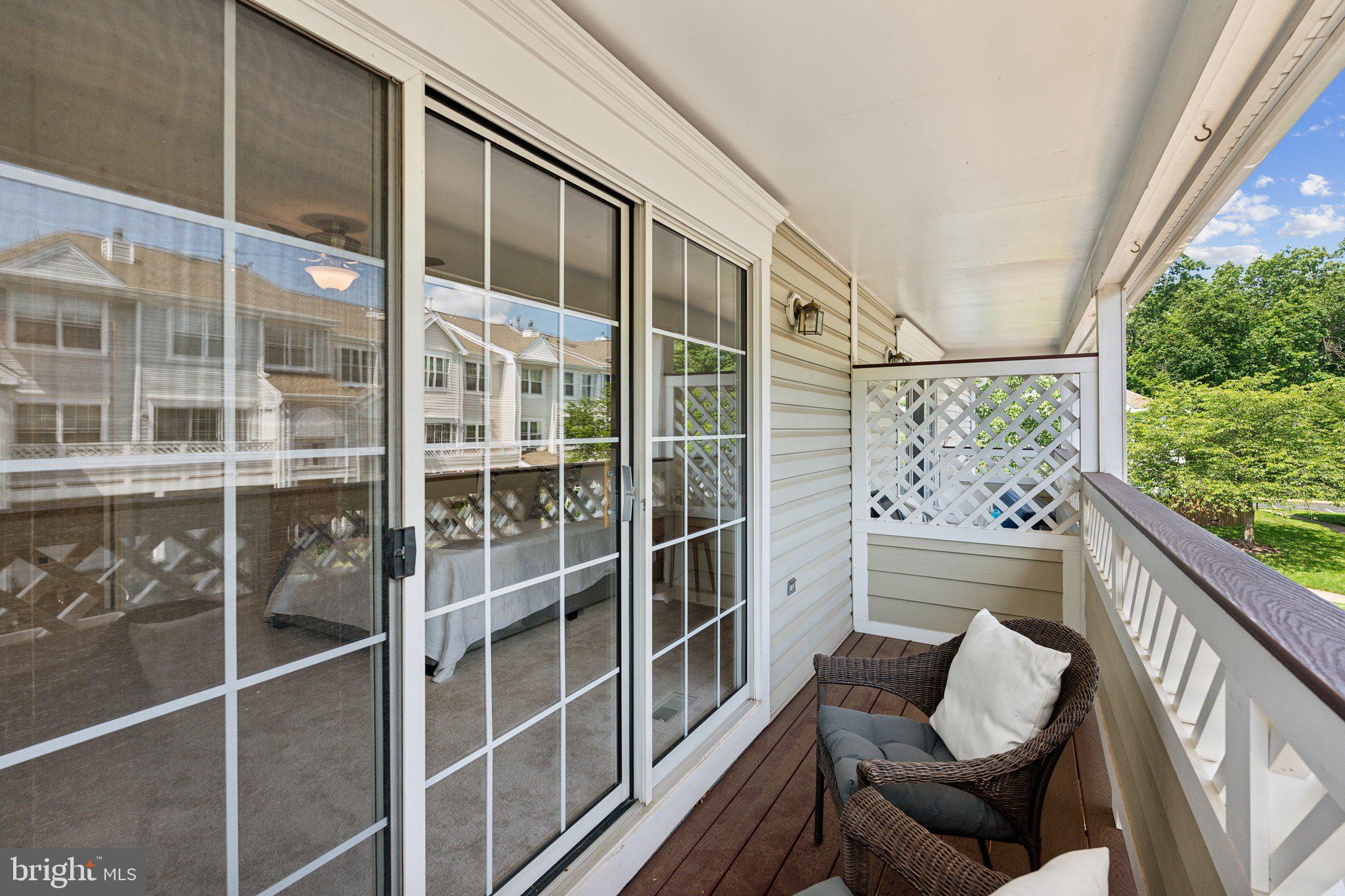 LIFESTYLE AT SULLY STATION - Residential