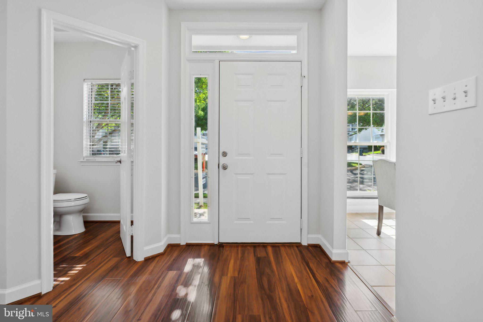 LIFESTYLE AT SULLY STATION - Residential