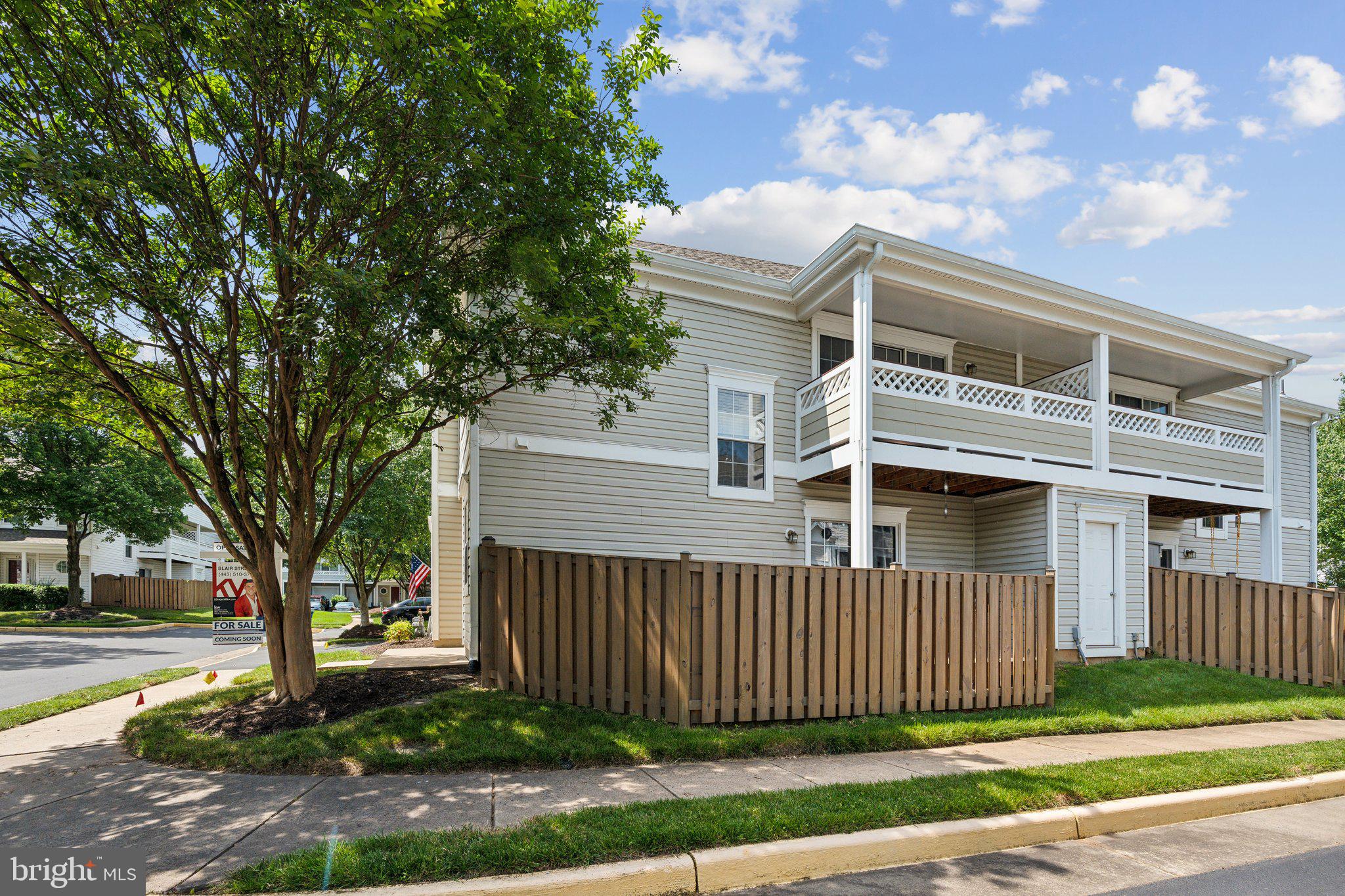 LIFESTYLE AT SULLY STATION - Residential