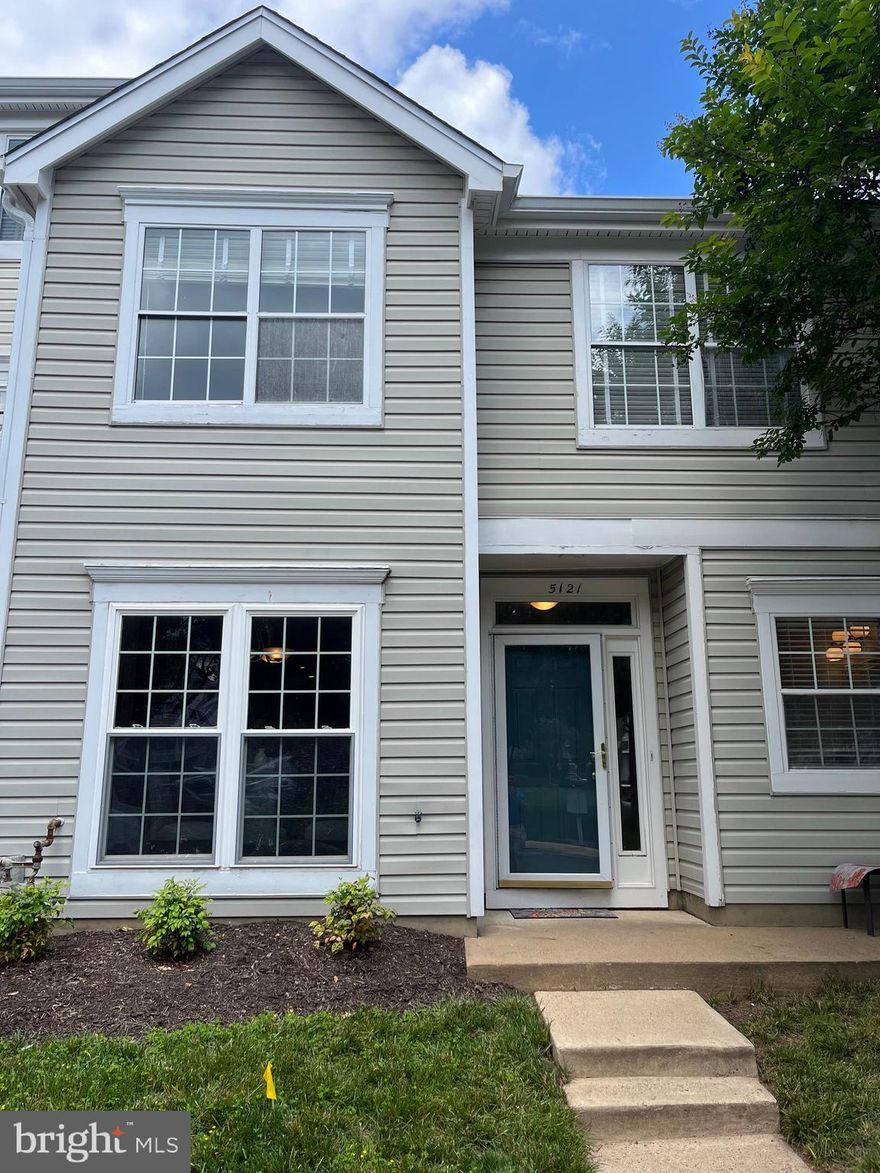 OPEN SATURDAY & SUNDAY FROM 12-2PM! Gorgeous 2- level end-unit townhome style condo, nestled in Centreville's lively Sully Station community. This move-in ready, 3 bedroom, 2 full bathrooms and a half bathroom with a one car garage that delivers an open floor plan on all 2 levels, high end laminate flooring, stacked washer/dryer and an abundance of natural light throughout. Enter into the foyer that leads you to the kitchen that's filled with cabinetry, granite countertops, Samsung stainless steel appliances that opens to a living room with a gas fireplace and a door to your own private balcony. A stunning owners suite features high ceilings,  a private balcony,  completely remodeled master bathroom with an all in one double vanity, new toilet, mirrors, lighting, etc. Second and third upper-level bedrooms are generously sized, each feature multiple lighting solutions, get abundant natural light, walk-in closets and the hallway bathroom refreshed. The attention to detail throughout this home cannot be overstated! Sully Station has a lot to offer! The amenities include swimming pools, basketball courts, playgrounds and much MORE. Incomparable close-in location near shopping, Silver Line Metro, and its minute from Dulles Airport. A MUST SEE!