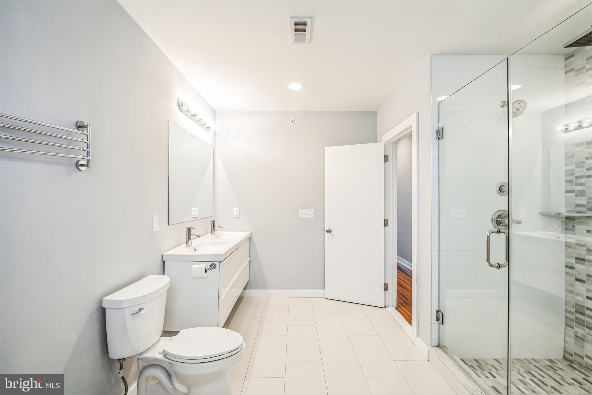 PASSYUNK SQUARE - Residential