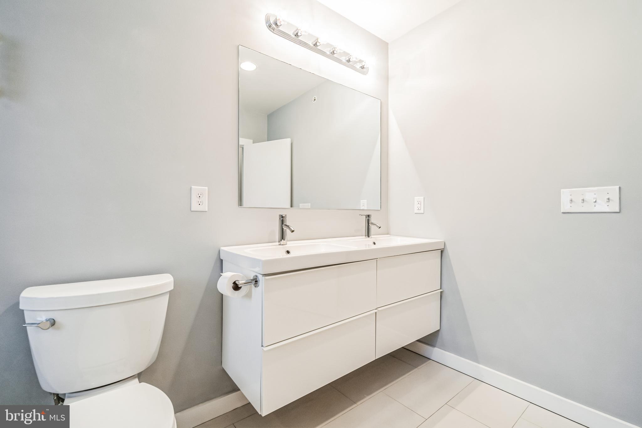 PASSYUNK SQUARE - Residential