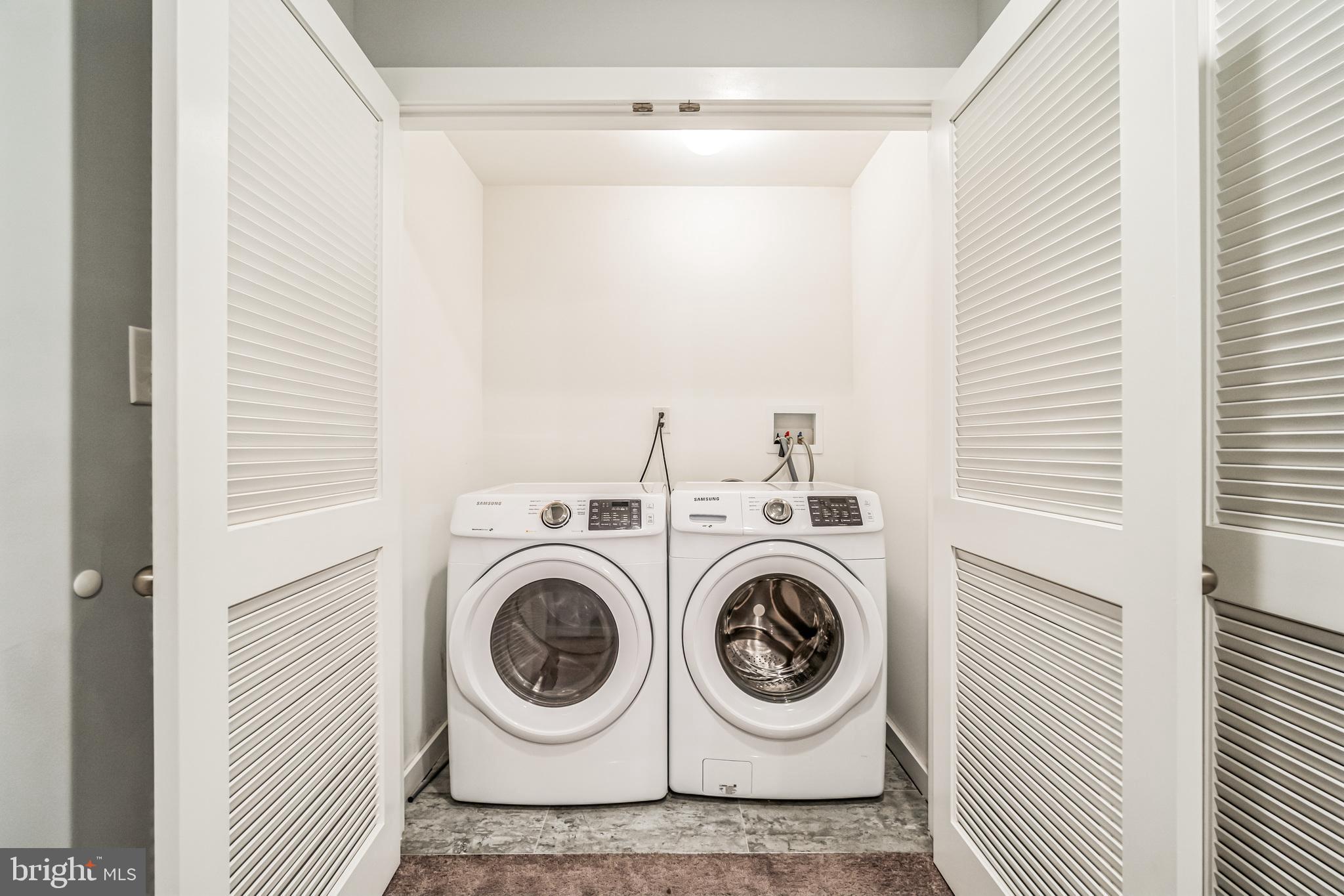 PASSYUNK SQUARE - Residential