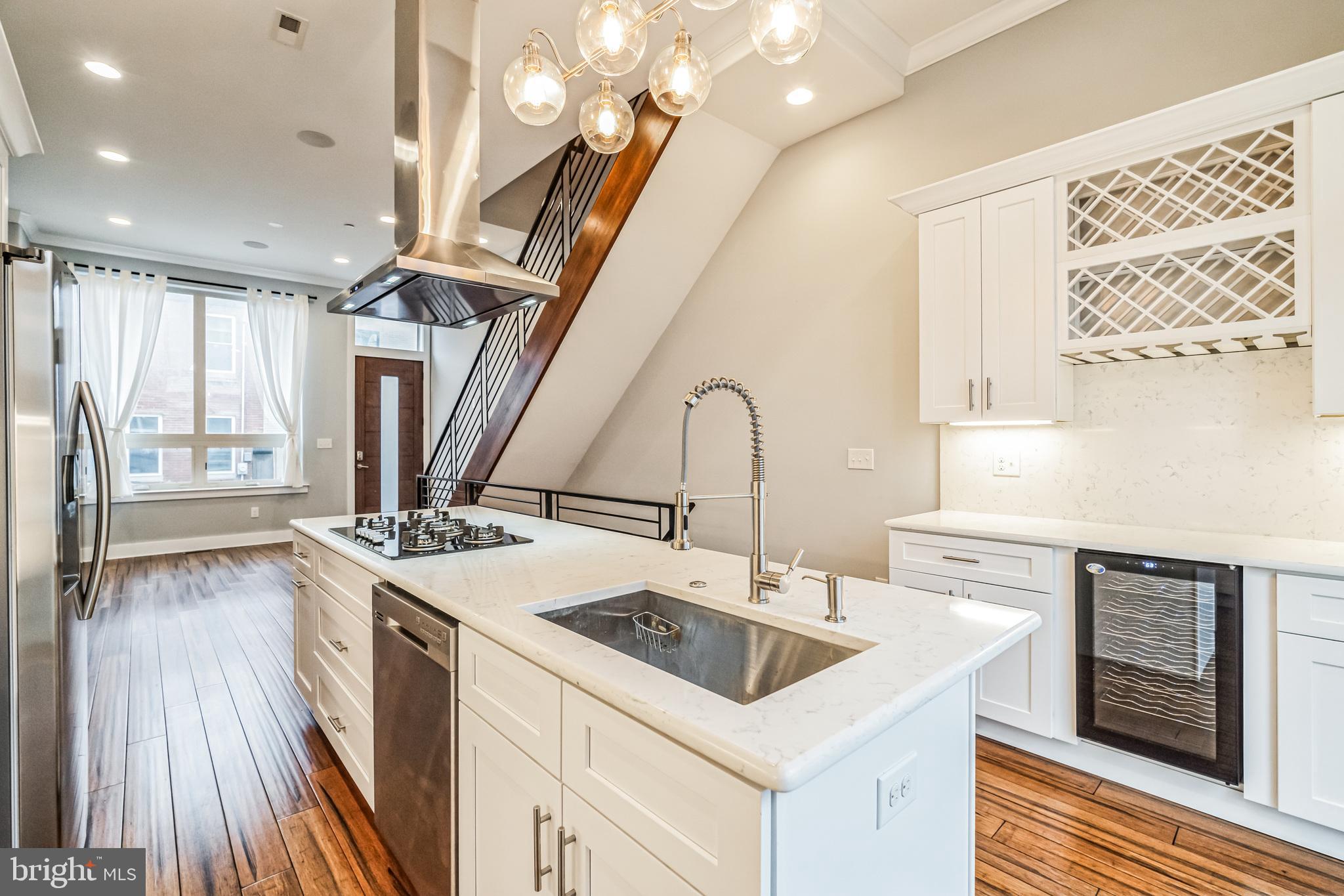 PASSYUNK SQUARE - Residential