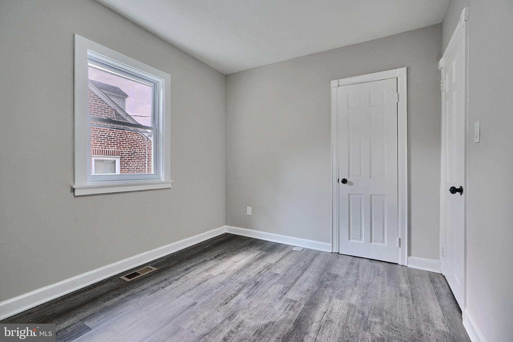 GLEN GARDENS - Residential