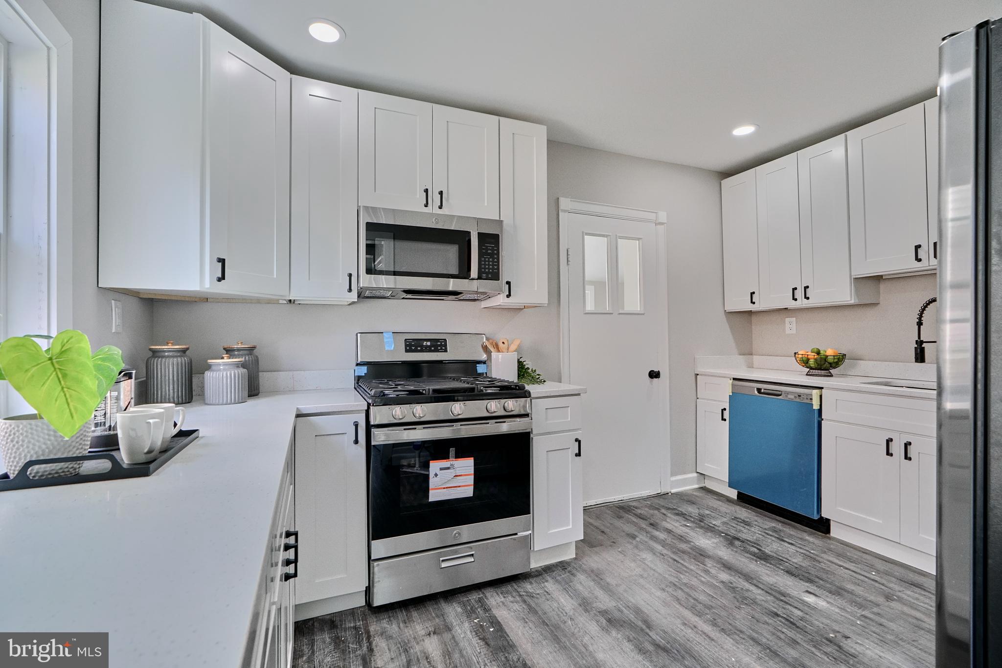 GLEN GARDENS - Residential