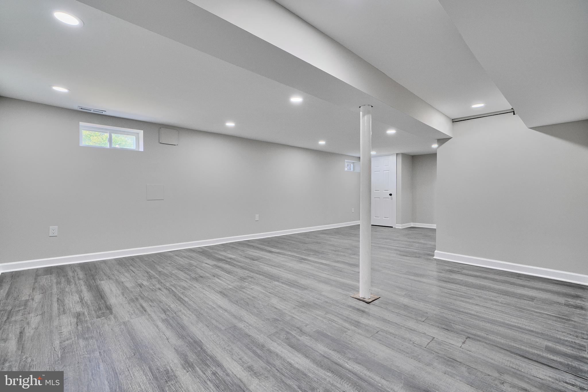 GLEN GARDENS - Residential