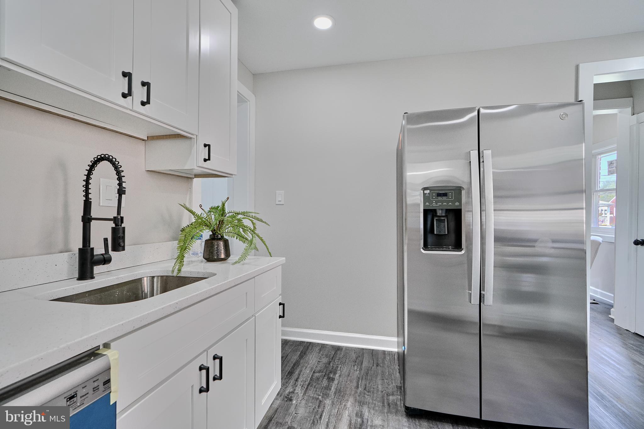 GLEN GARDENS - Residential