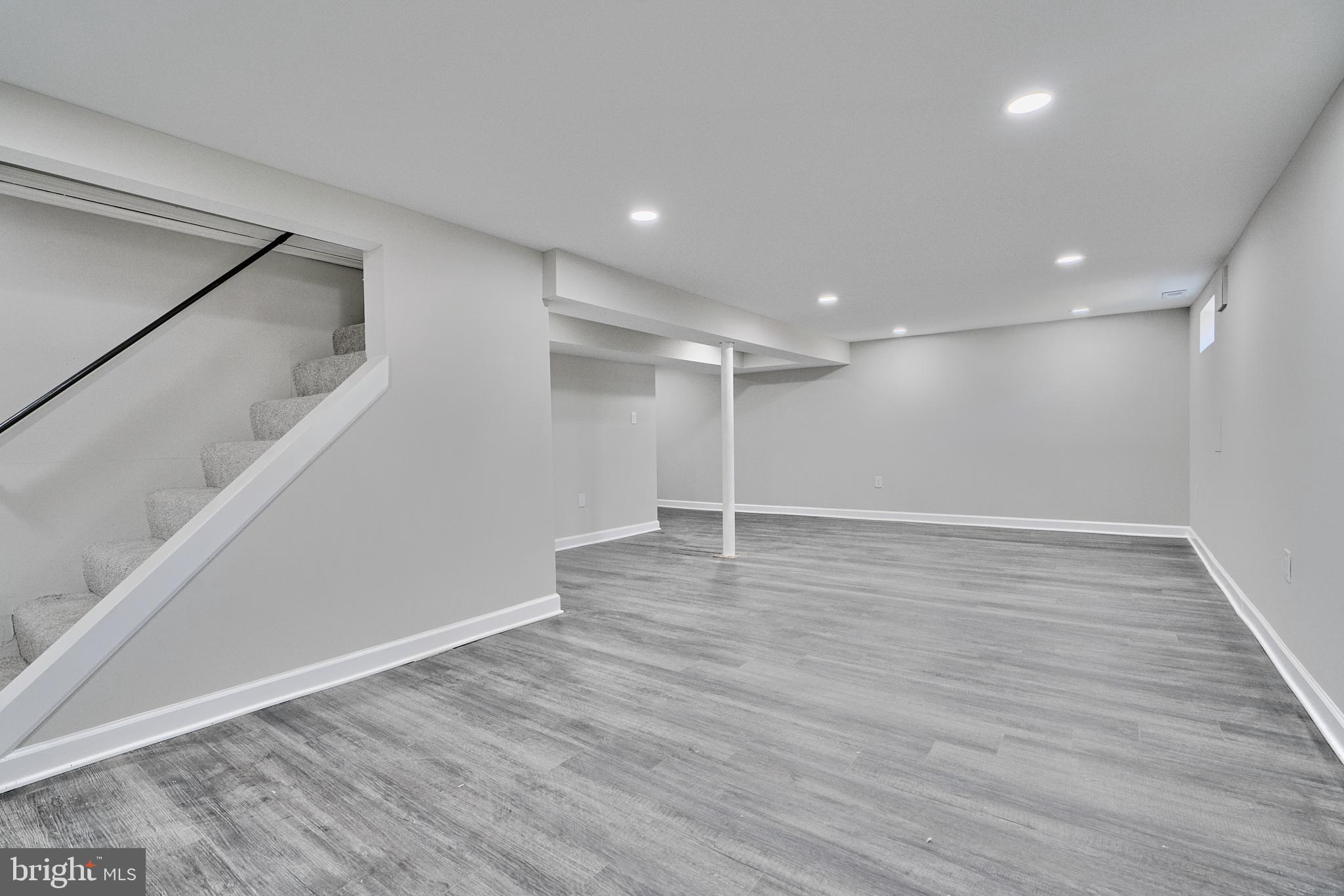 GLEN GARDENS - Residential