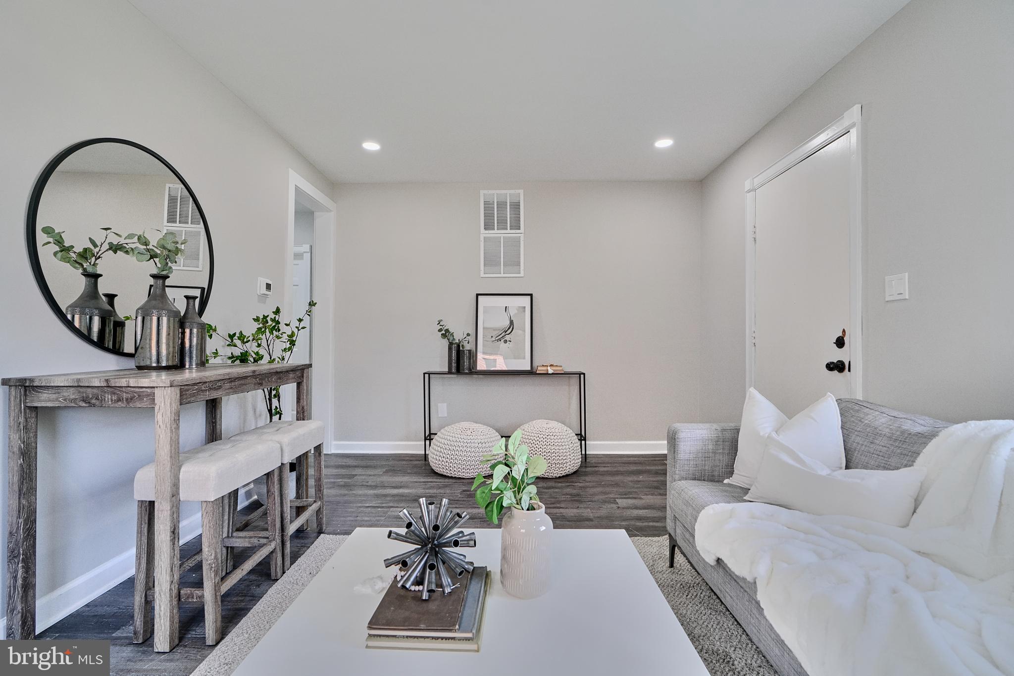 GLEN GARDENS - Residential