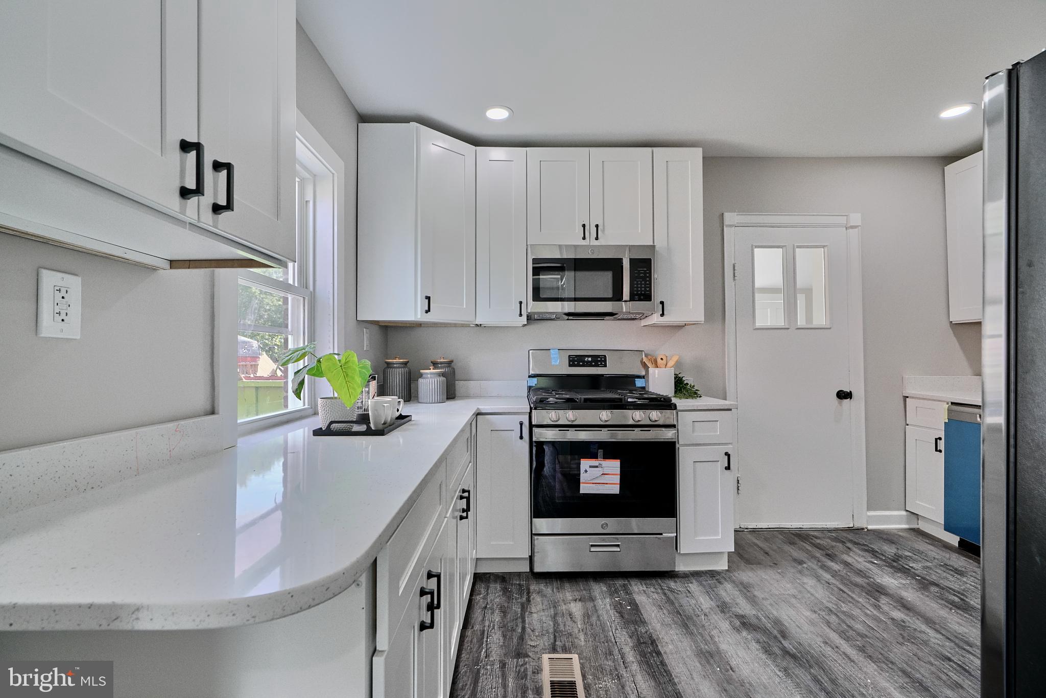 GLEN GARDENS - Residential