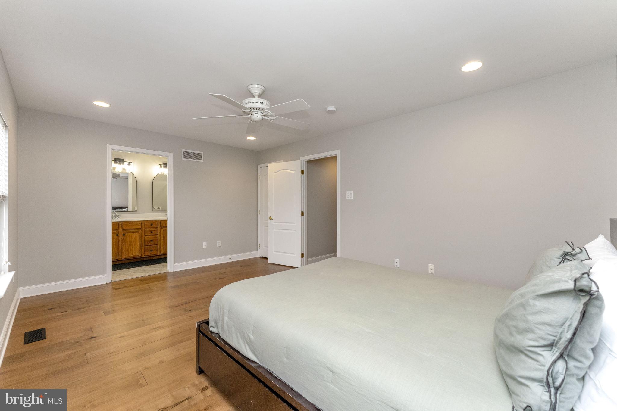 CHALFONT GREENE - Residential Lease