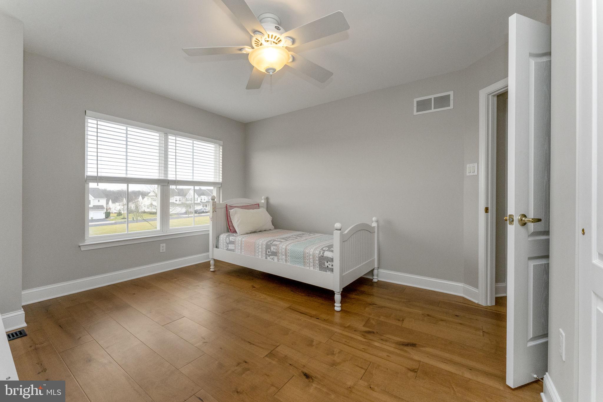 CHALFONT GREENE - Residential Lease