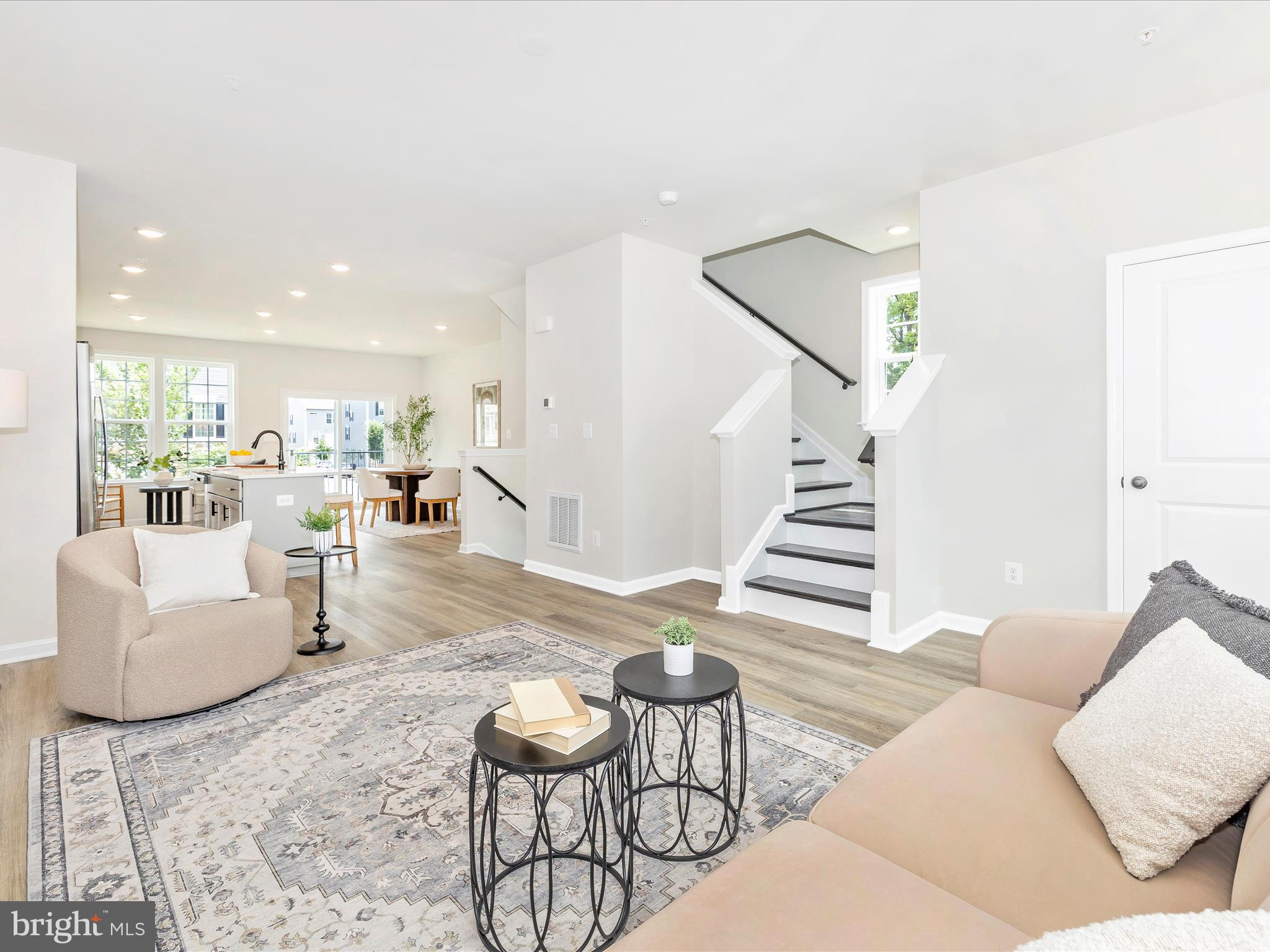 SPRING BANK - Residential