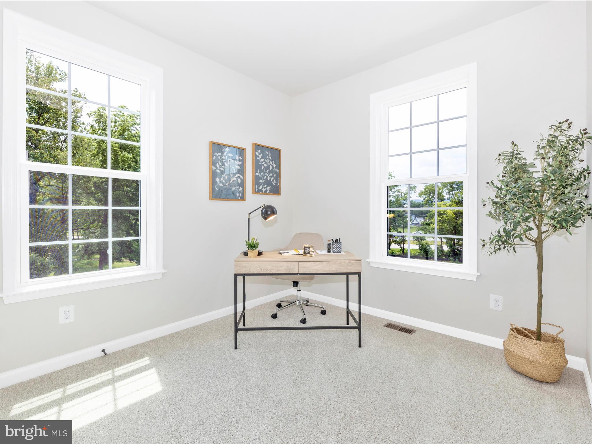 SPRING BANK - Residential