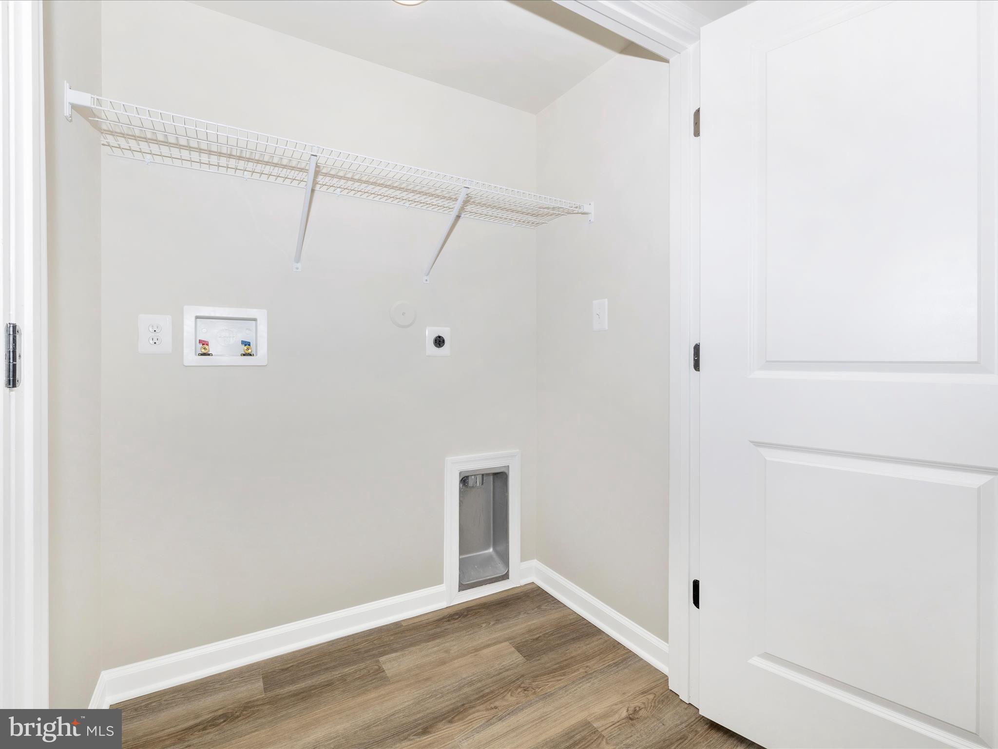 SPRING BANK - Residential