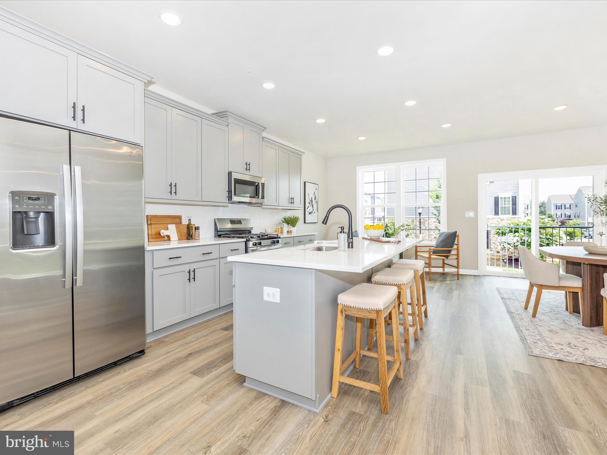 SPRING BANK - Residential