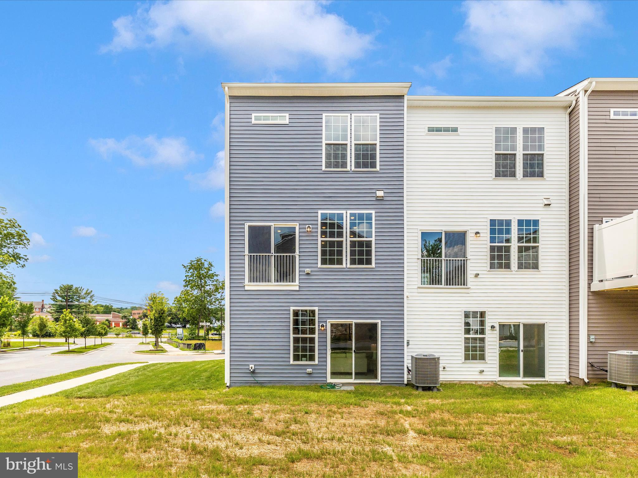 SPRING BANK - Residential