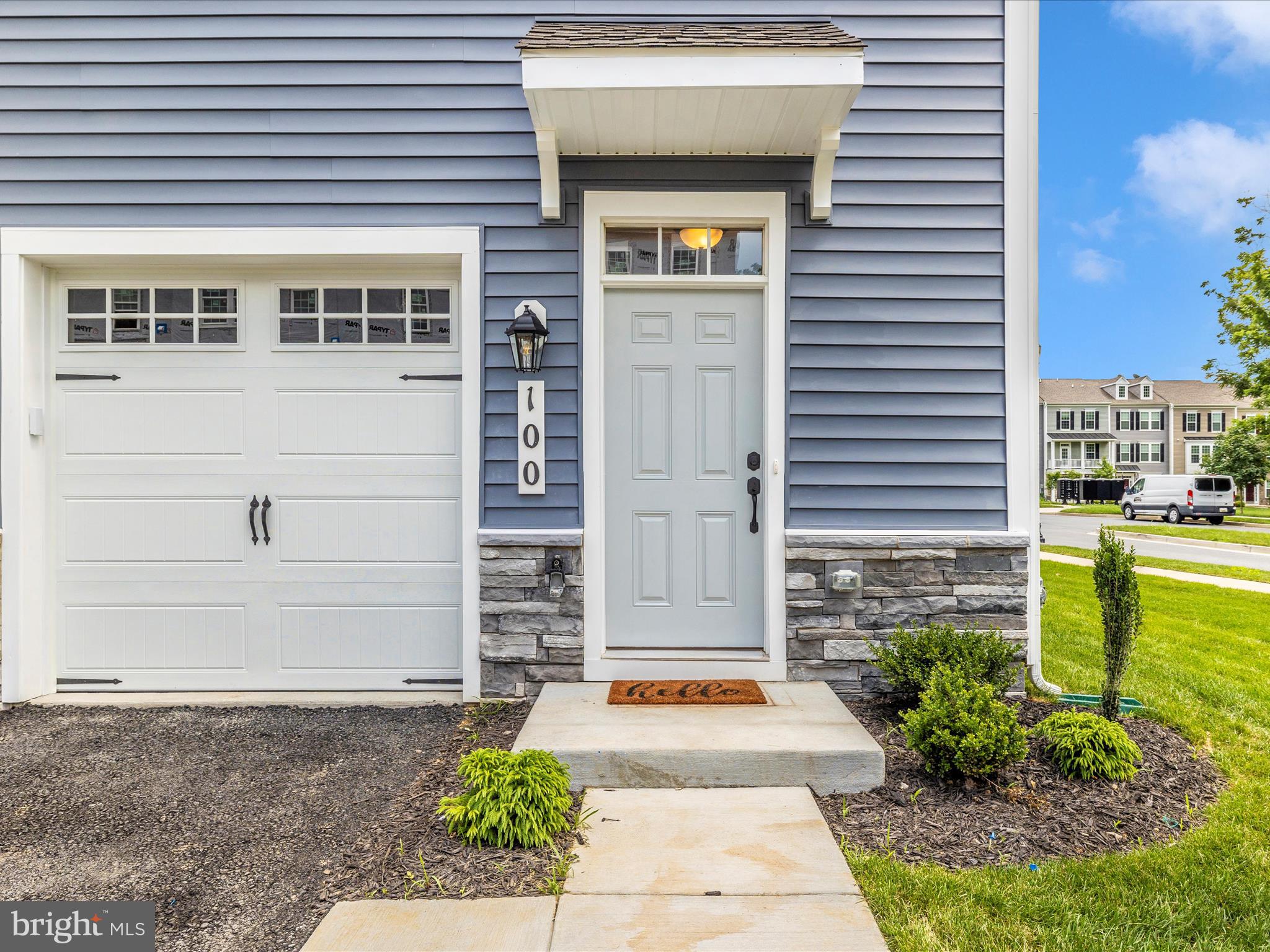 SPRING BANK - Residential