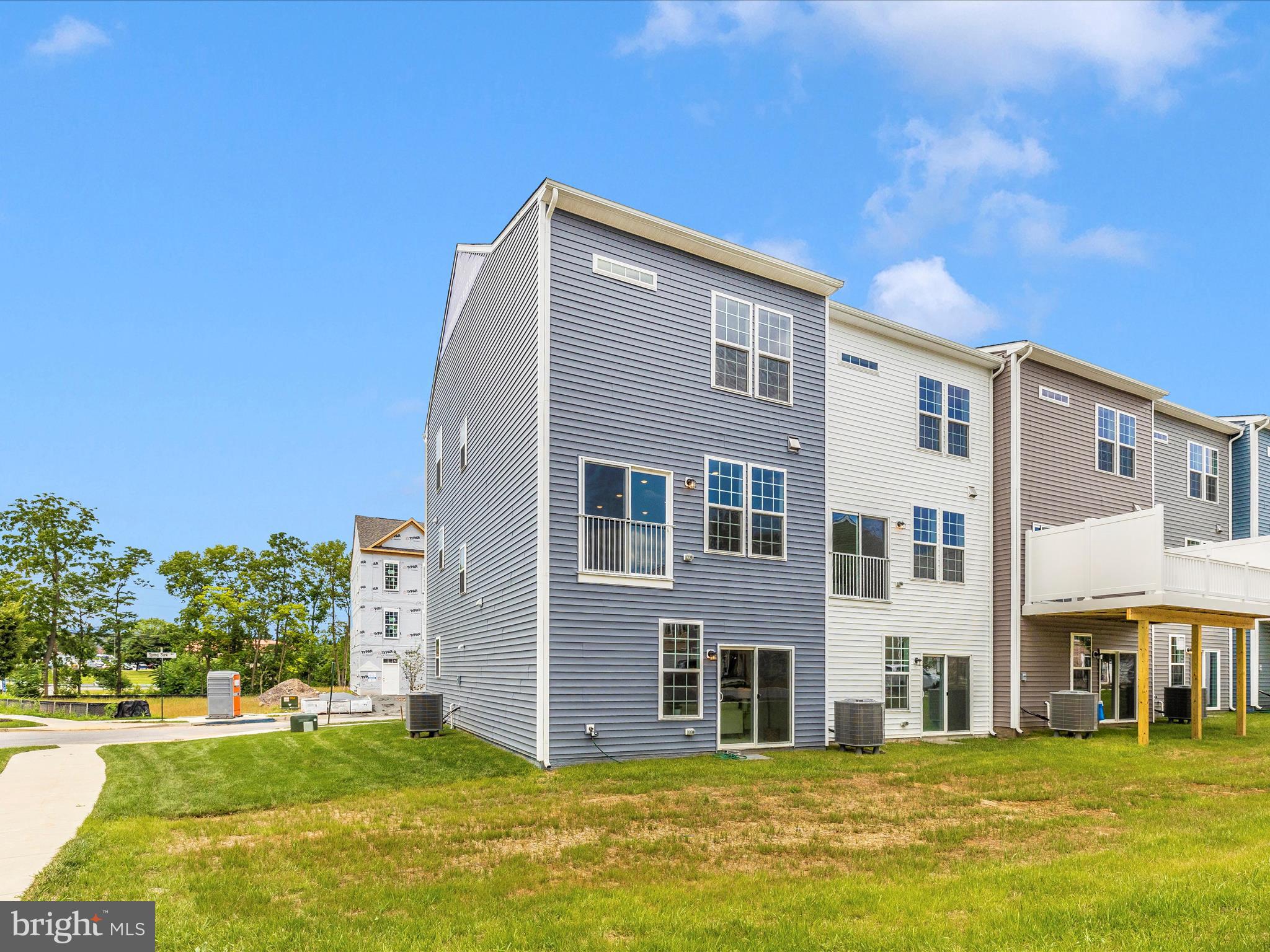 SPRING BANK - Residential