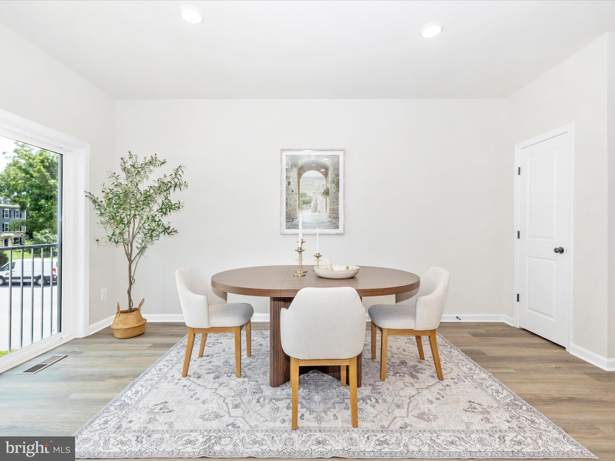 SPRING BANK - Residential