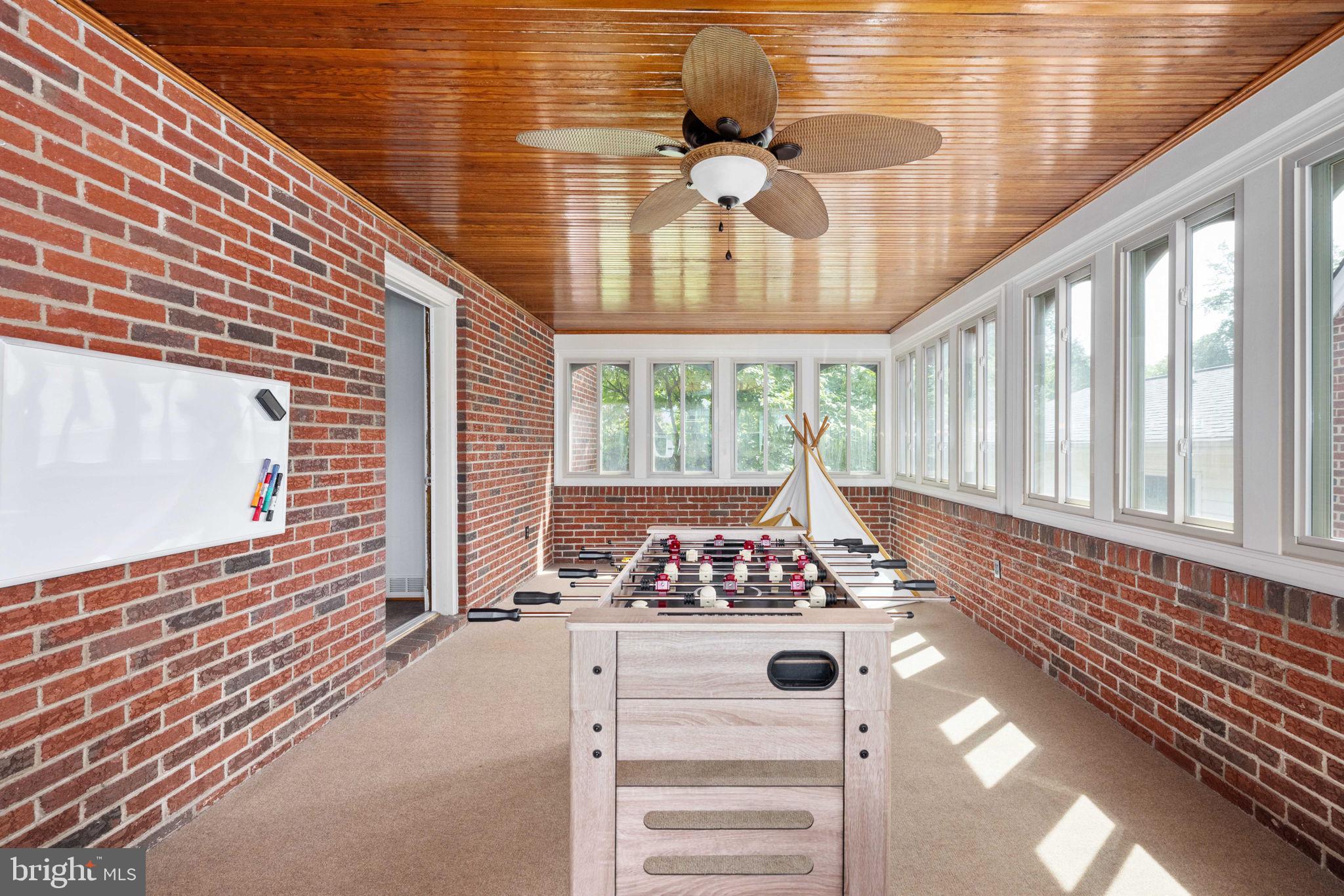 DOWNTOWN FREDERICKSBURG - Residential