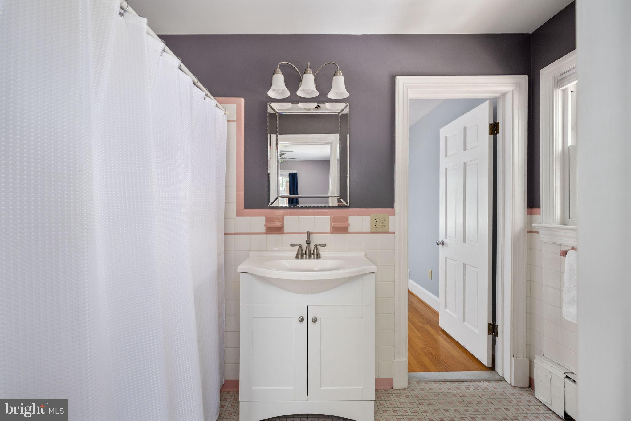 DOWNTOWN FREDERICKSBURG - Residential