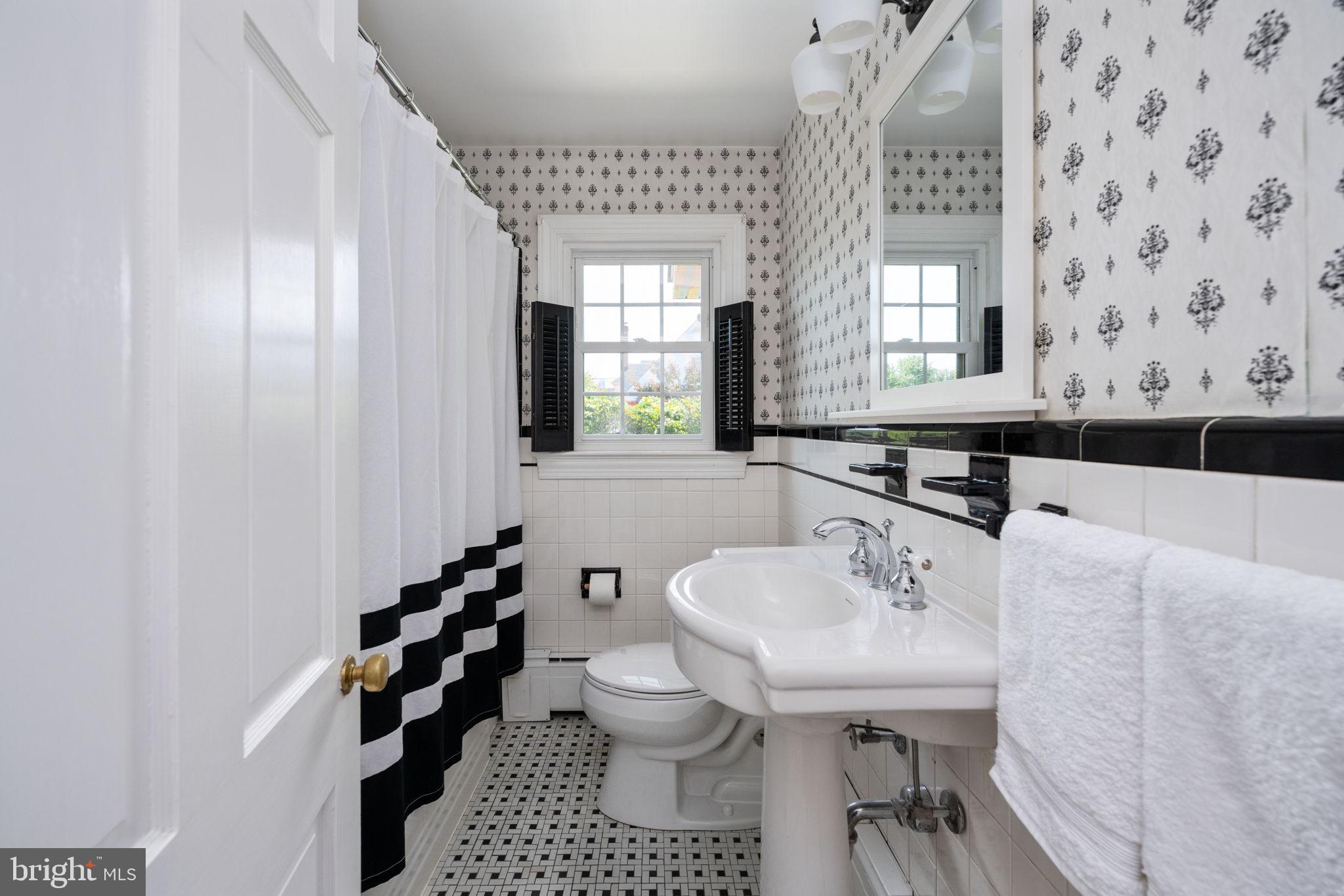 DOWNTOWN FREDERICKSBURG - Residential