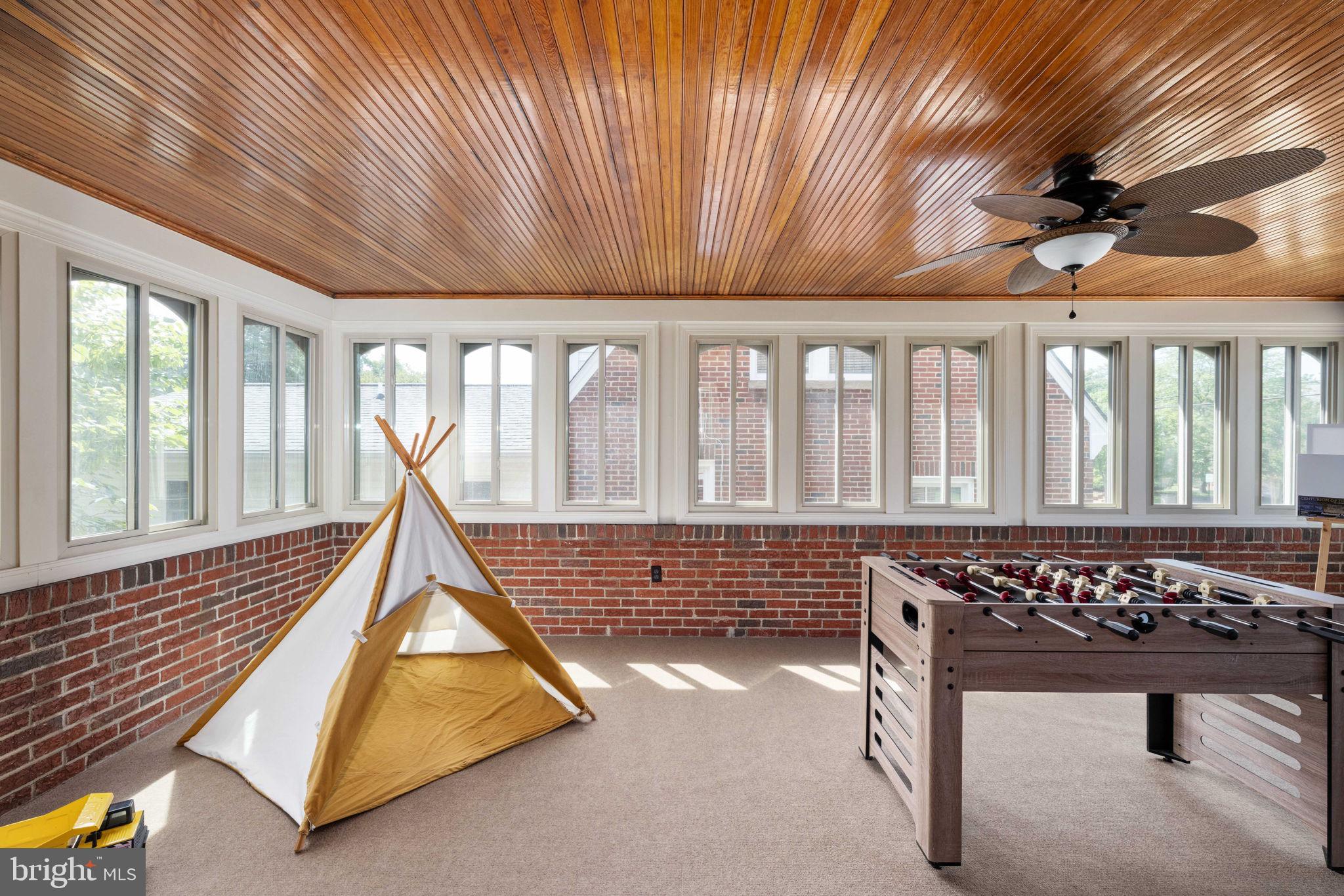 DOWNTOWN FREDERICKSBURG - Residential