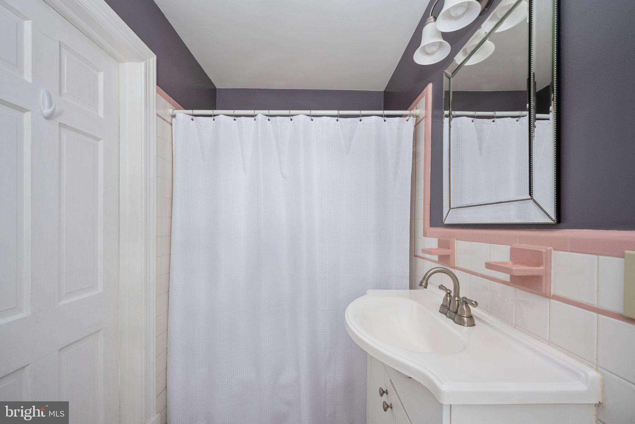 DOWNTOWN FREDERICKSBURG - Residential