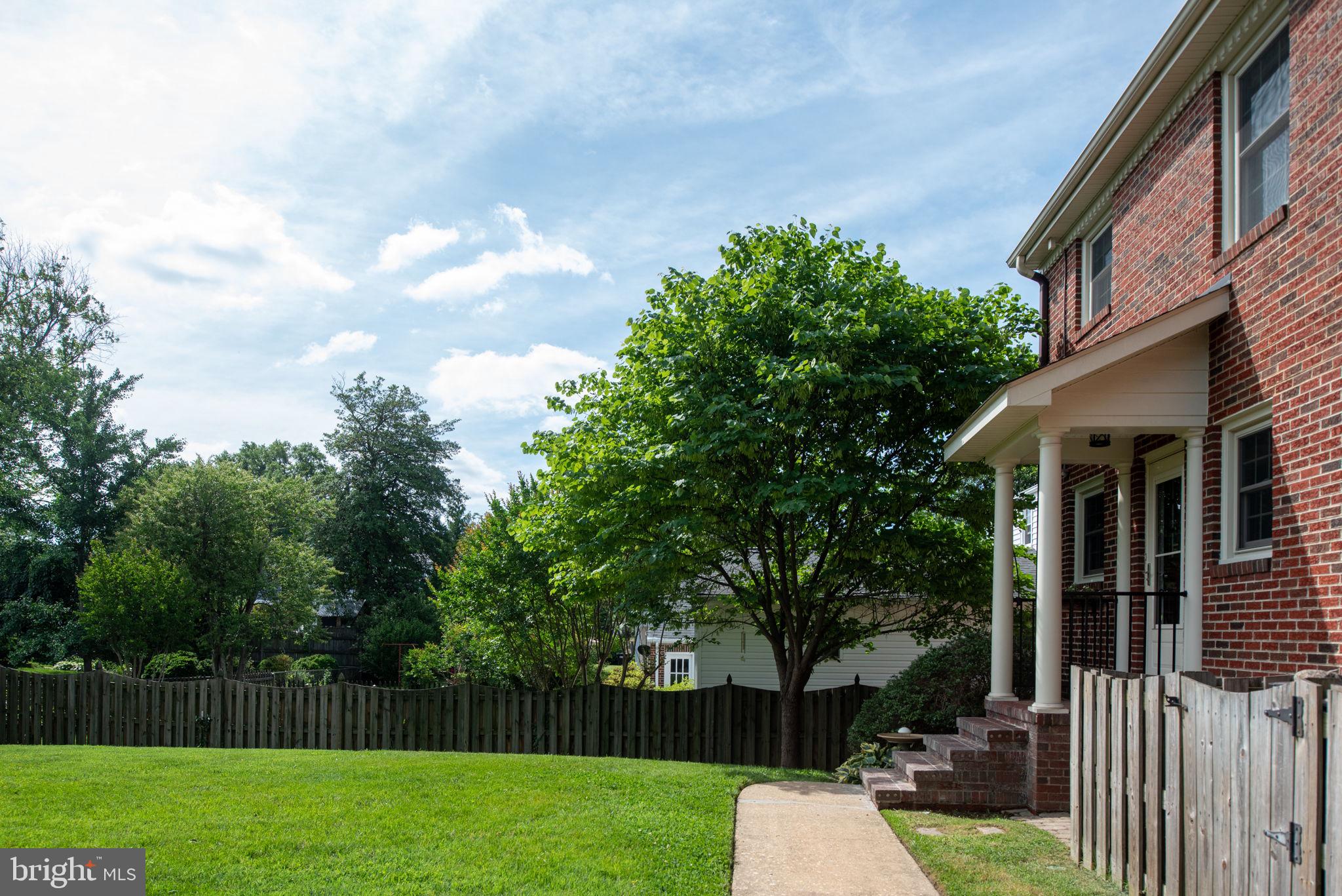DOWNTOWN FREDERICKSBURG - Residential