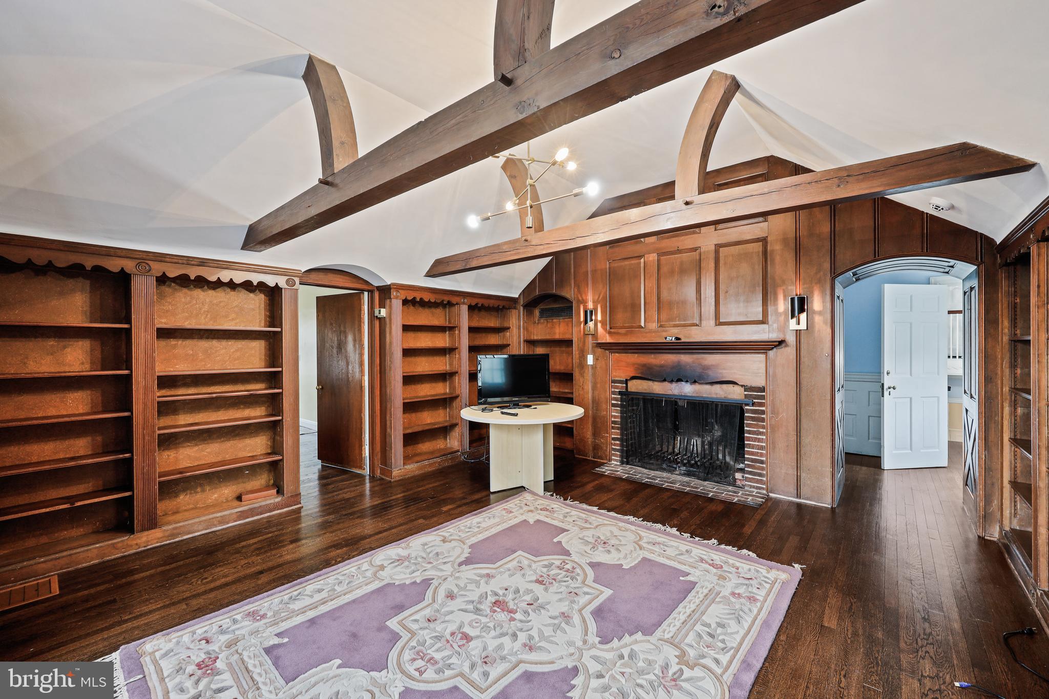 GREATER HOMELAND HISTORIC DISTRICT - Residential Lease