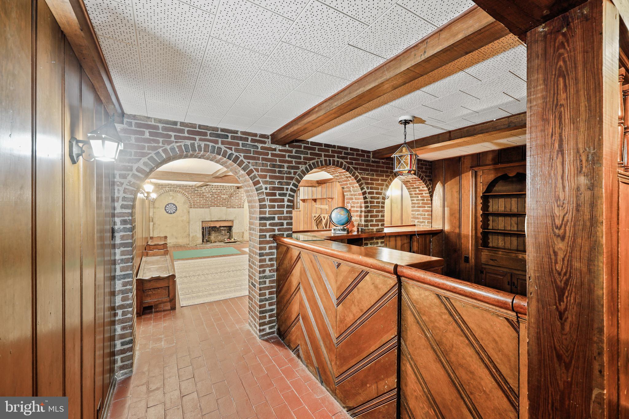 GREATER HOMELAND HISTORIC DISTRICT - Residential Lease