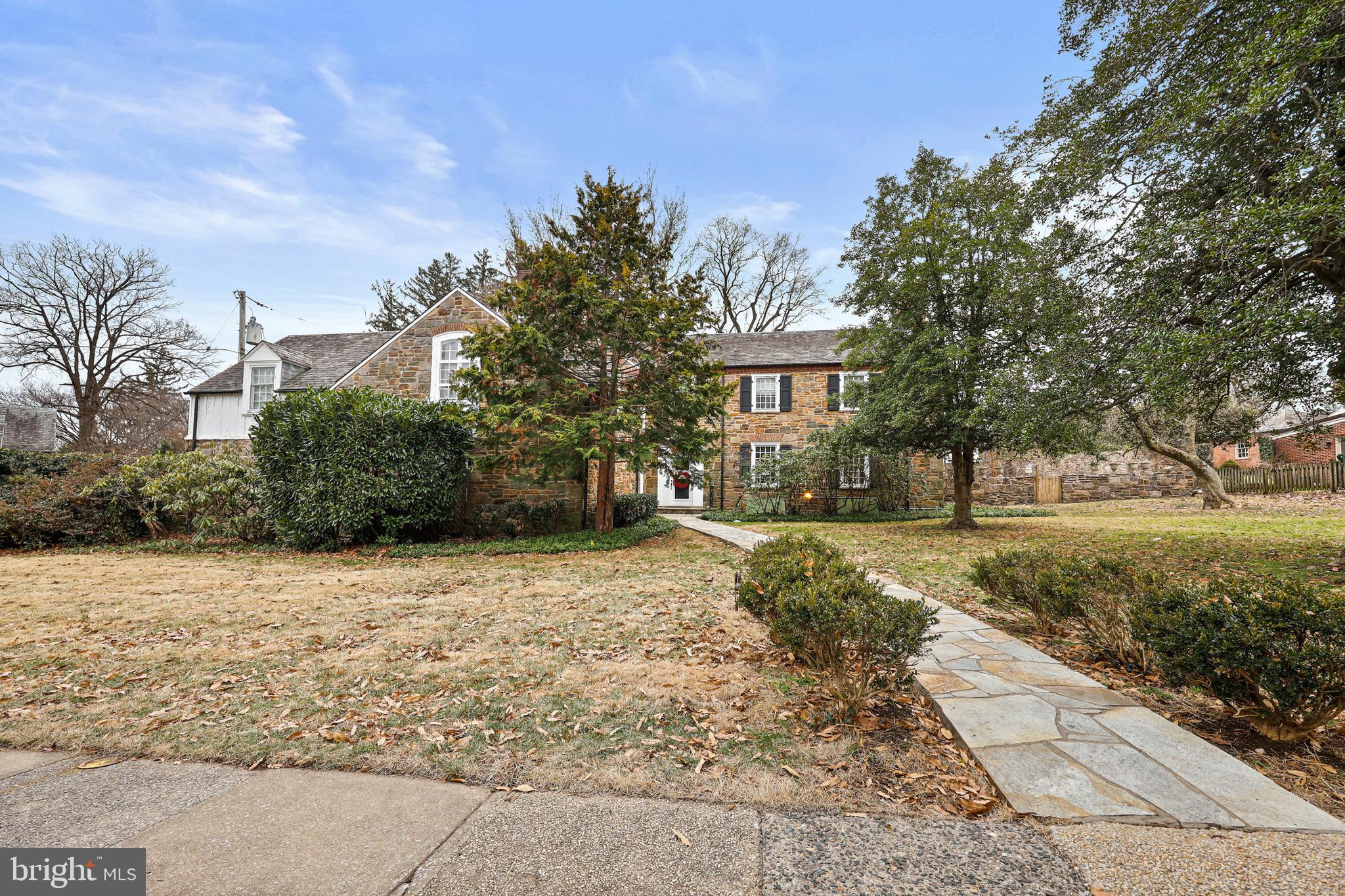 GREATER HOMELAND HISTORIC DISTRICT - Residential Lease