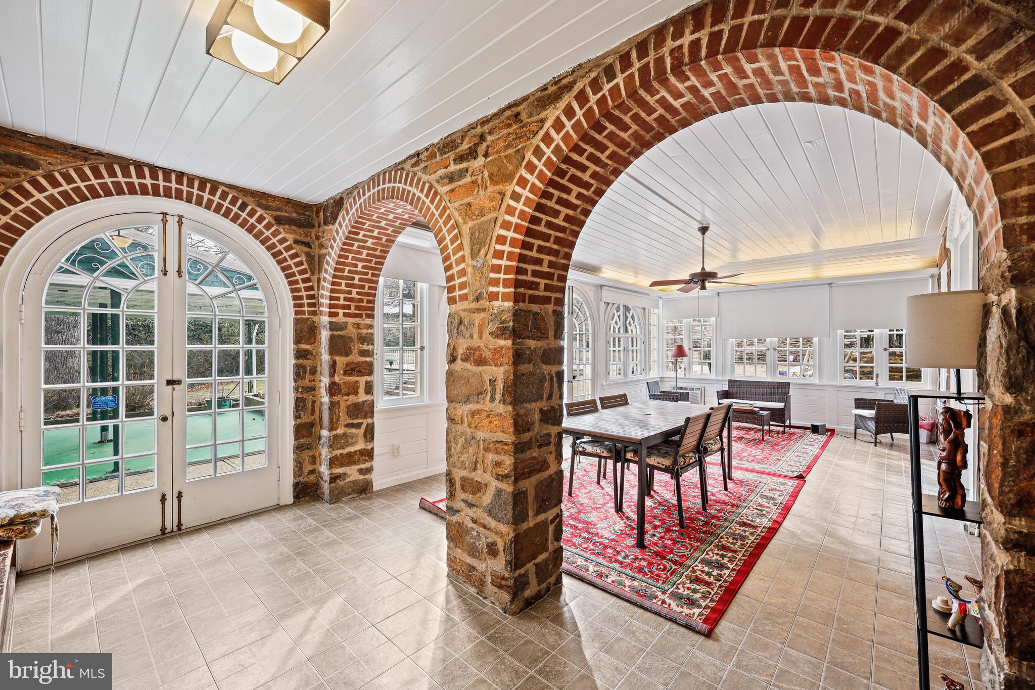 GREATER HOMELAND HISTORIC DISTRICT - Residential Lease