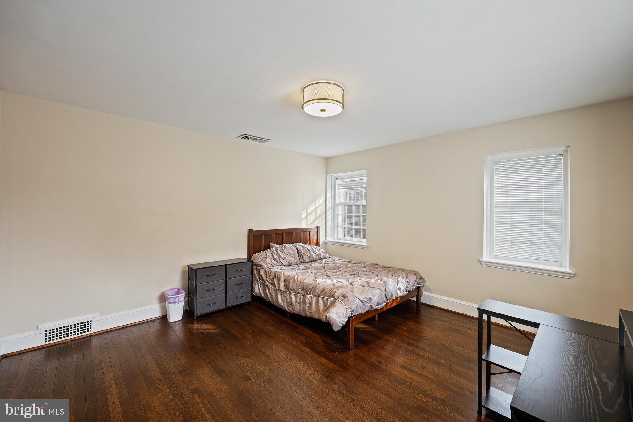 GREATER HOMELAND HISTORIC DISTRICT - Residential Lease