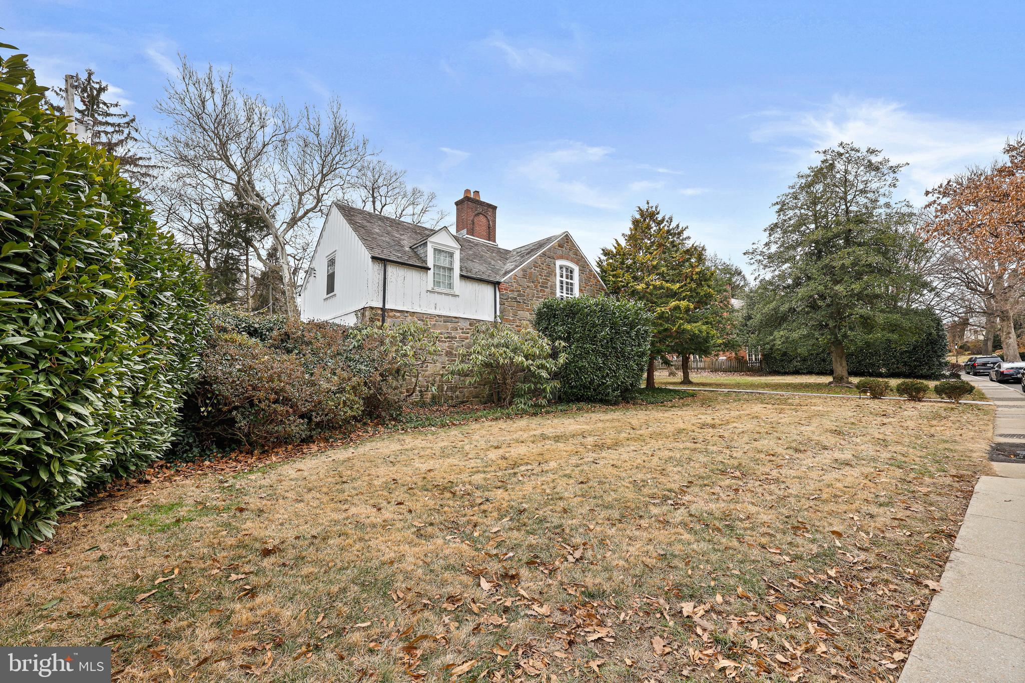 GREATER HOMELAND HISTORIC DISTRICT - Residential Lease