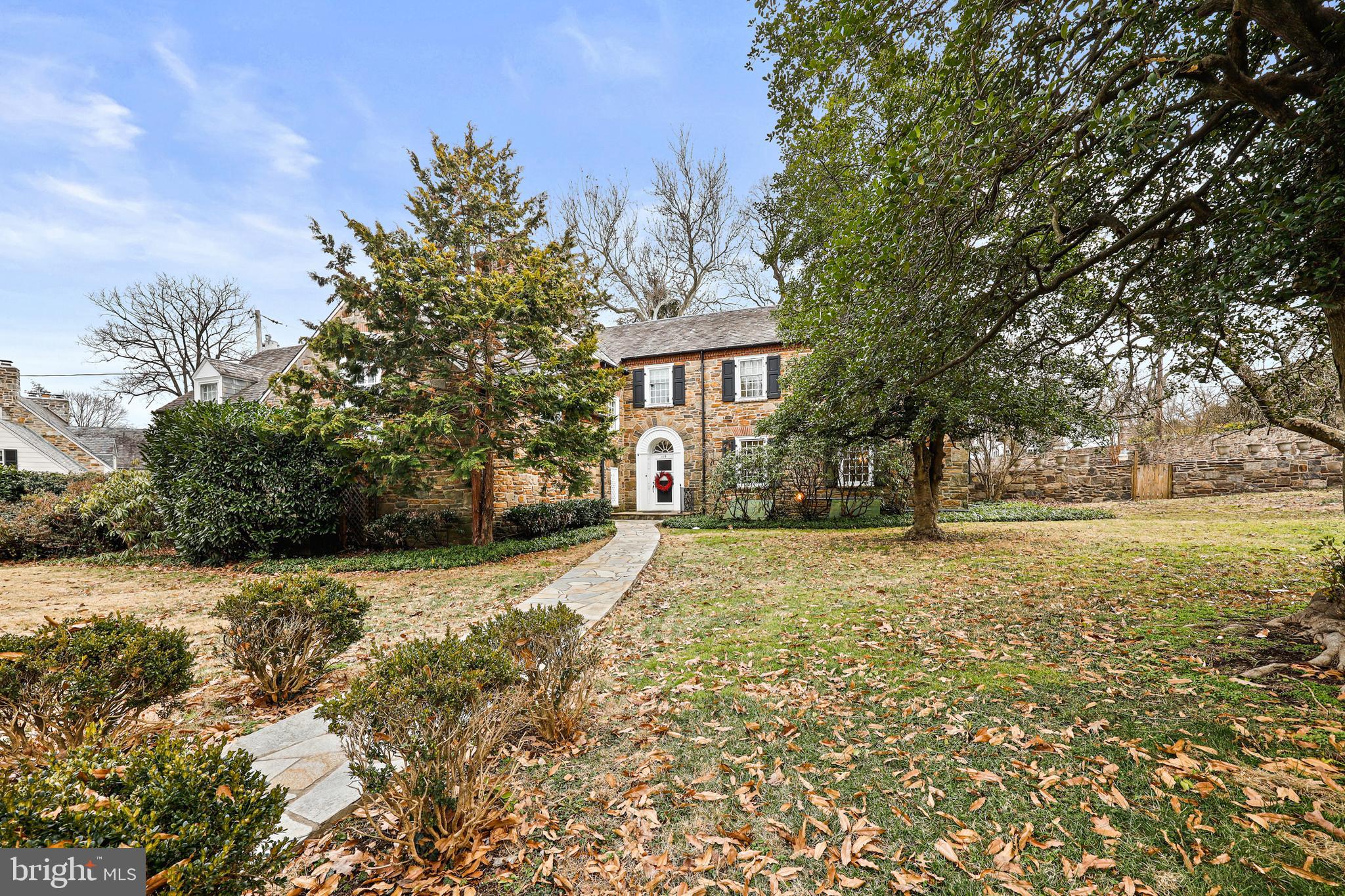 GREATER HOMELAND HISTORIC DISTRICT - Residential Lease