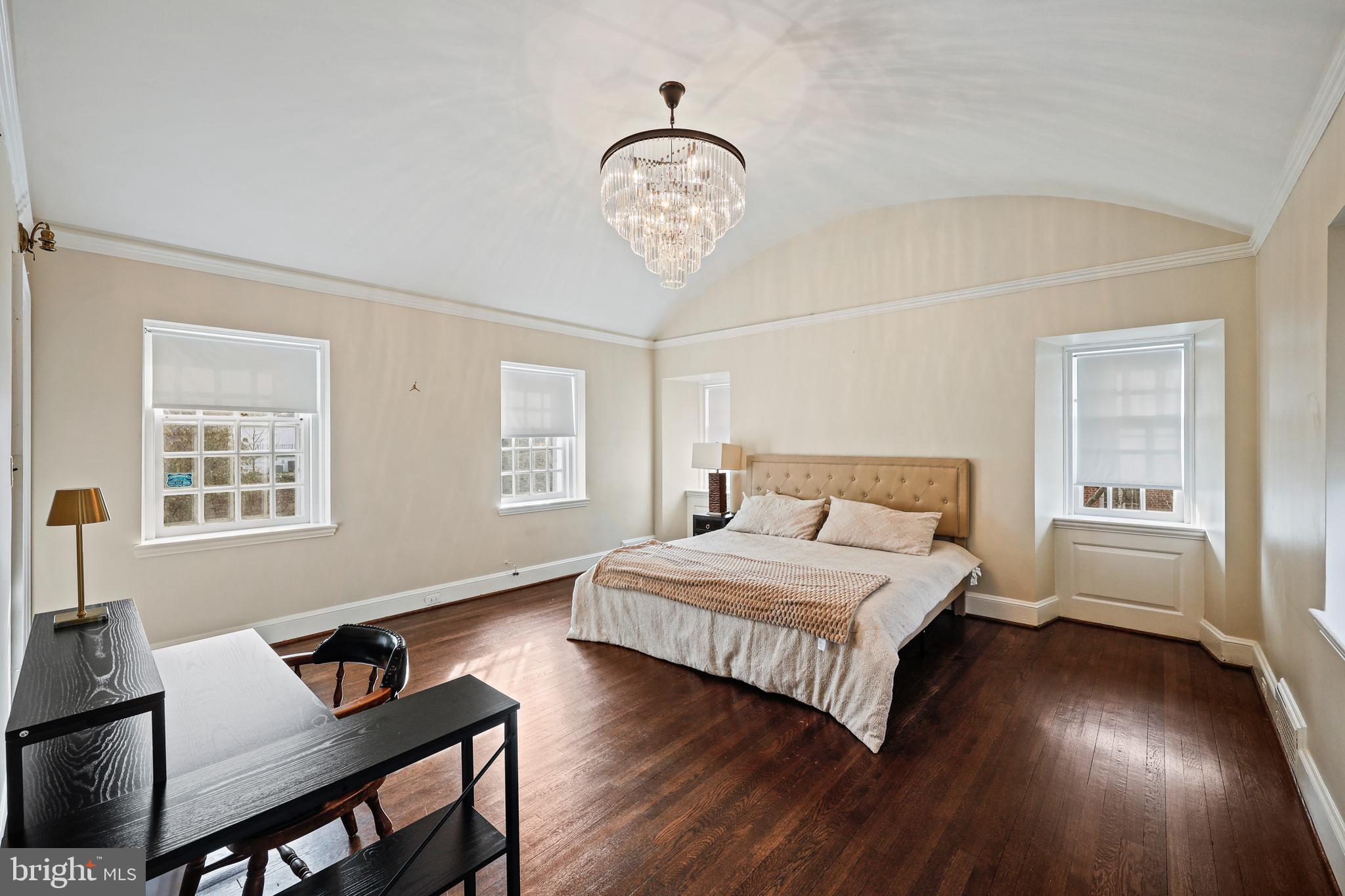 GREATER HOMELAND HISTORIC DISTRICT - Residential Lease