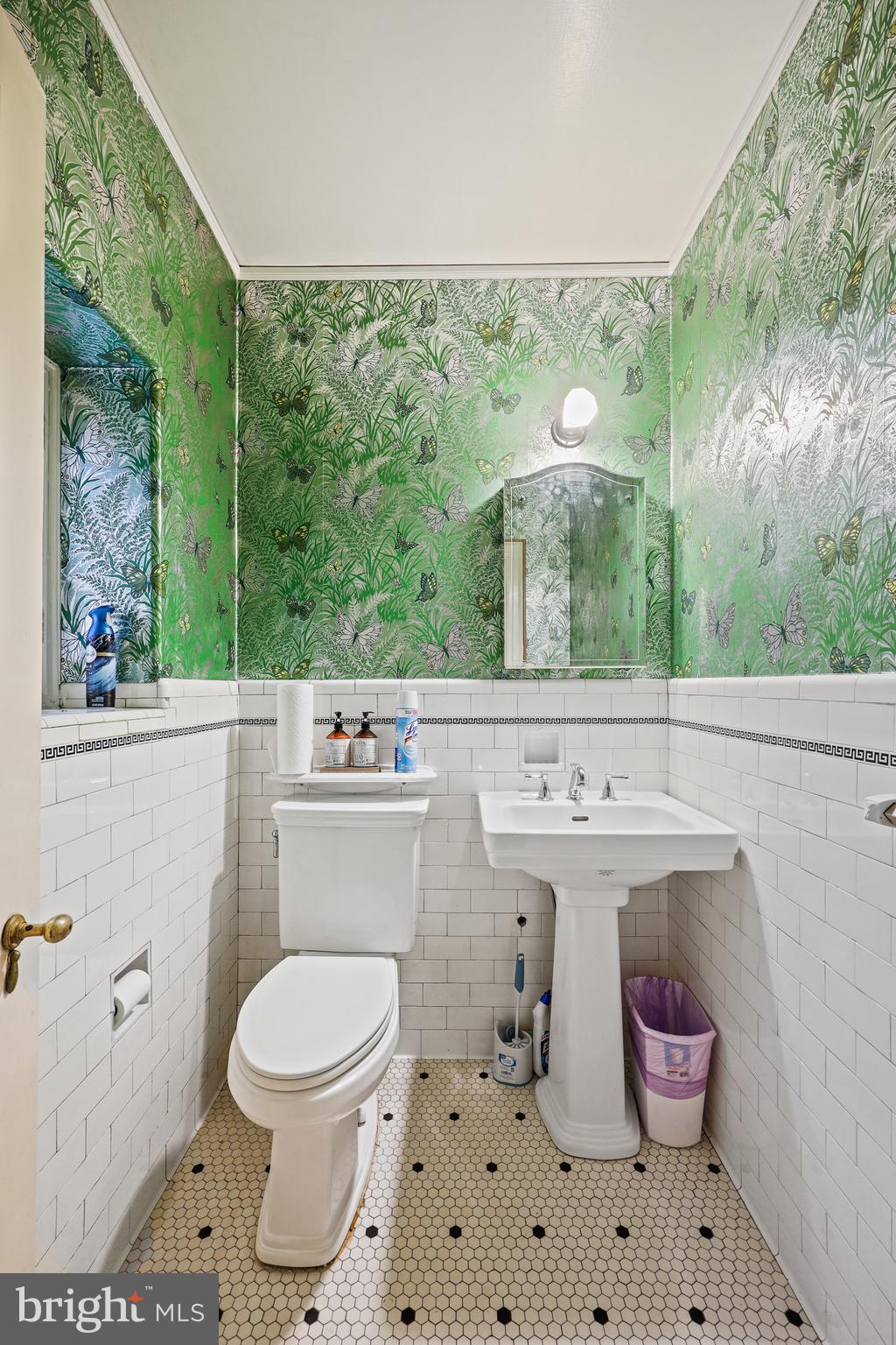 GREATER HOMELAND HISTORIC DISTRICT - Residential Lease