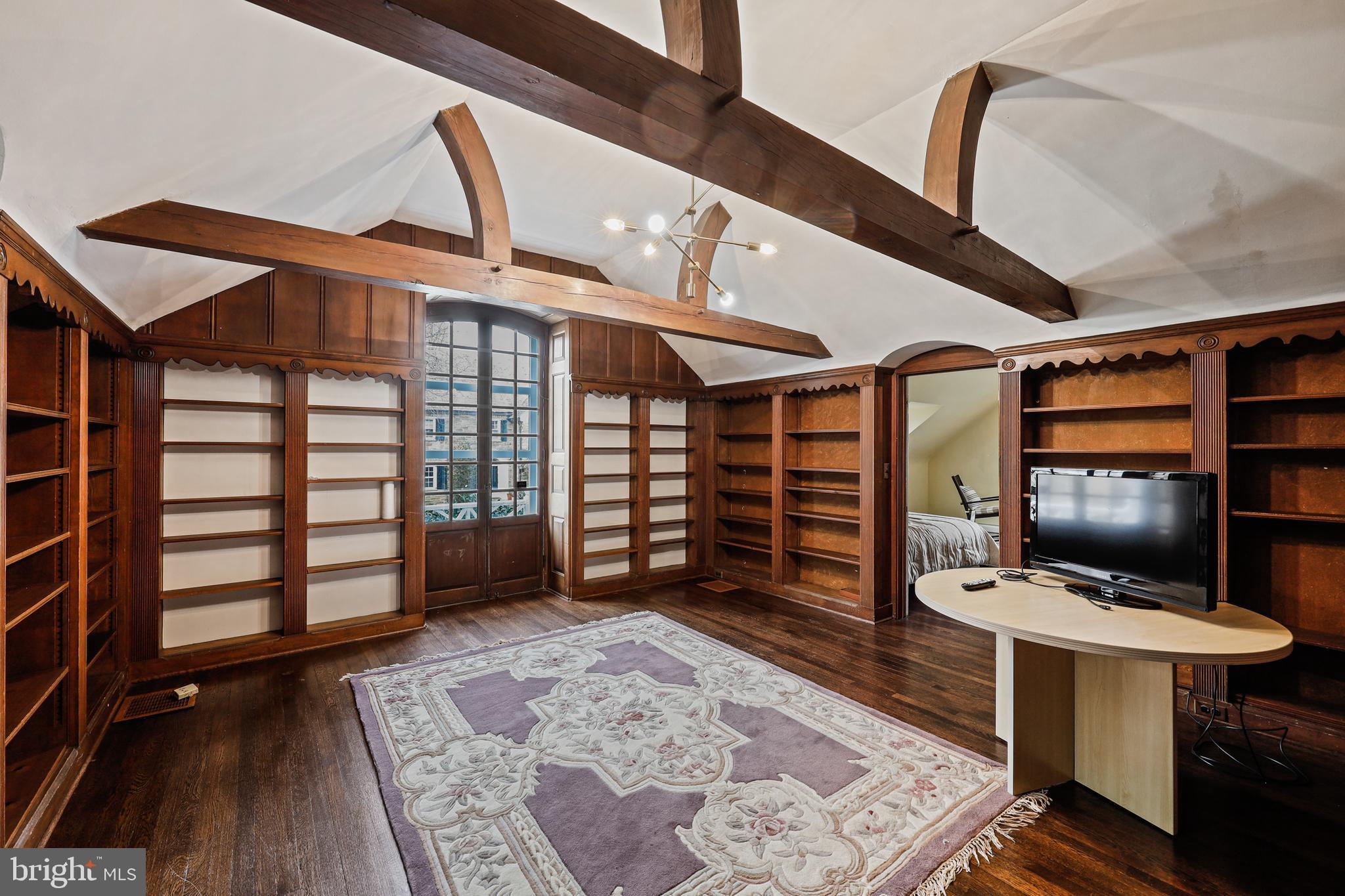 GREATER HOMELAND HISTORIC DISTRICT - Residential Lease