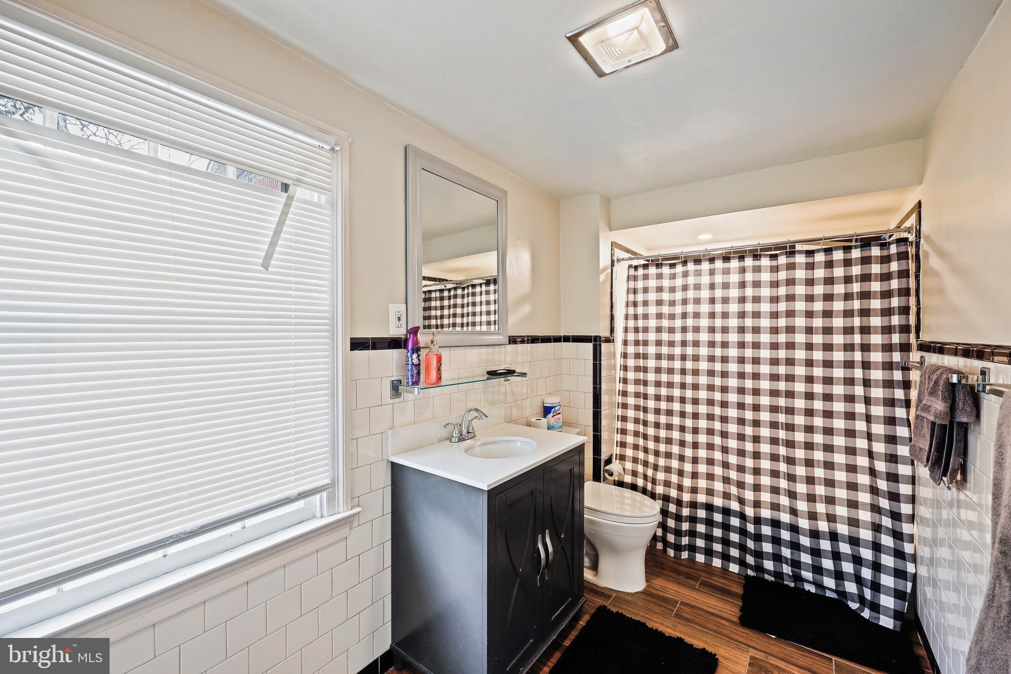 GREATER HOMELAND HISTORIC DISTRICT - Residential Lease