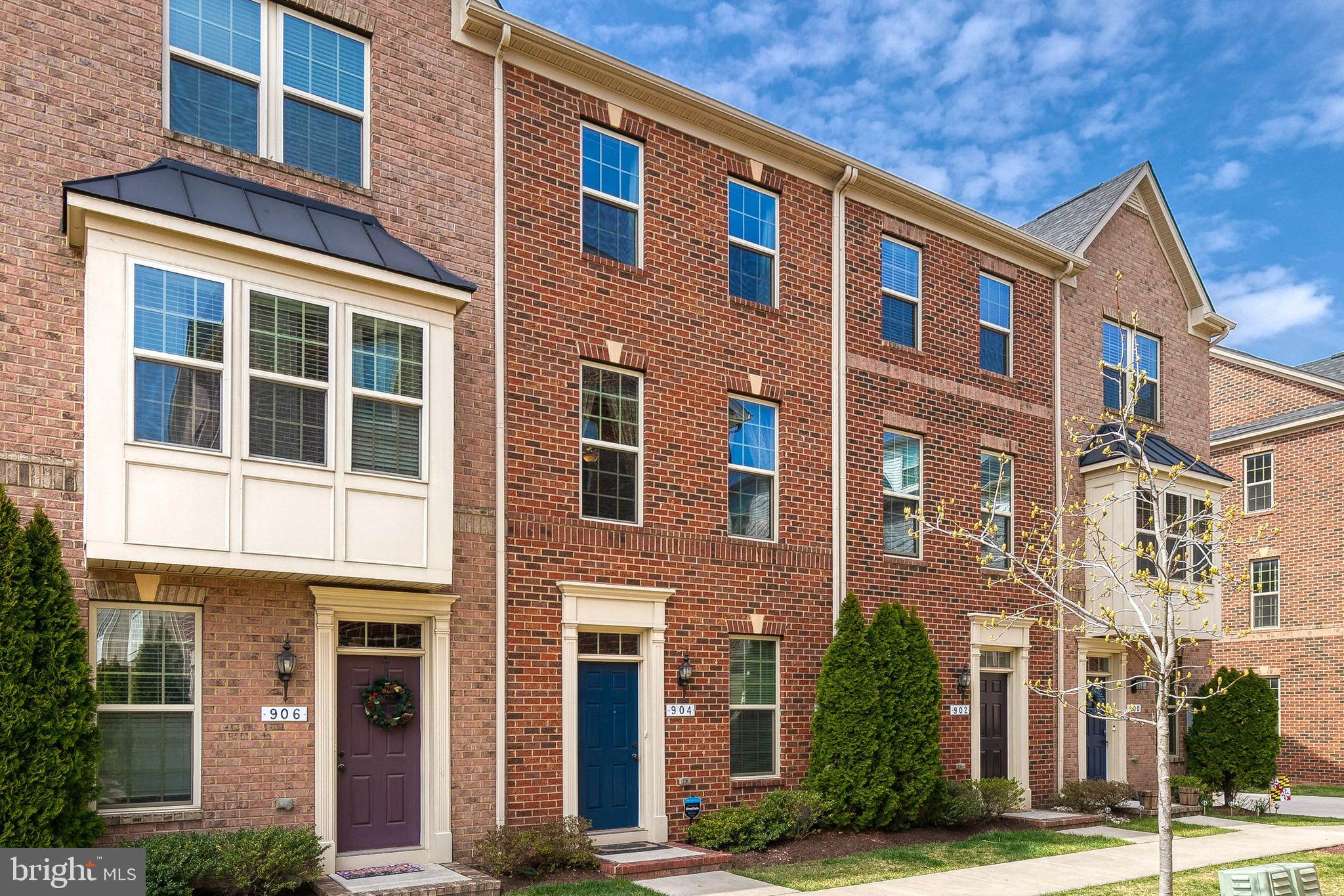 O'DONNELL SQUARE - Residential Lease