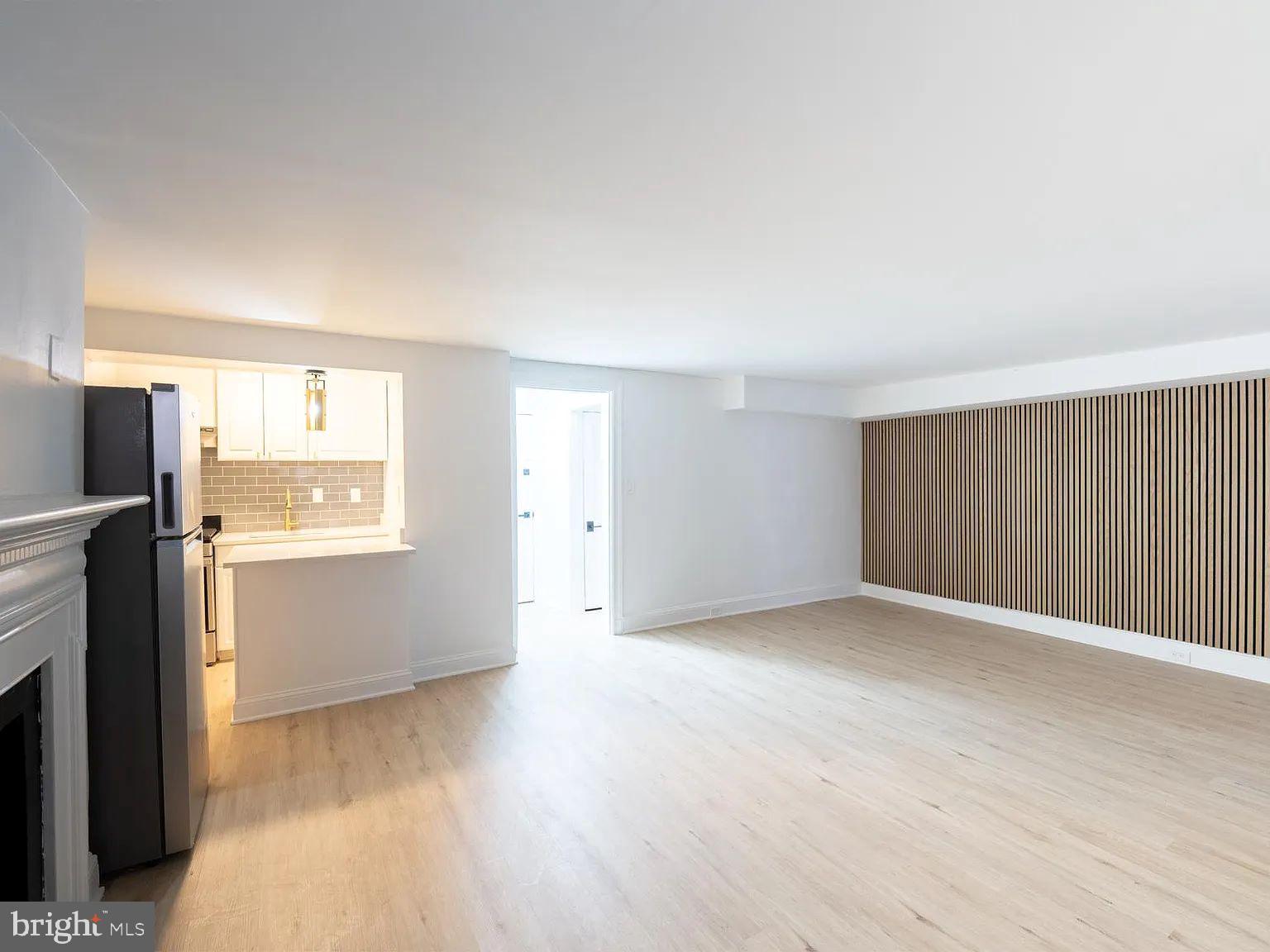 MOUNT VERNON PLACE HISTORIC DISTRICT - Residential Lease