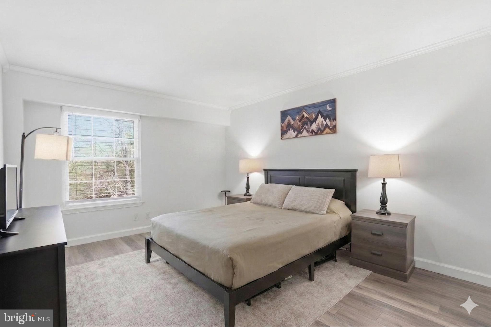 THE COLONIES - Residential