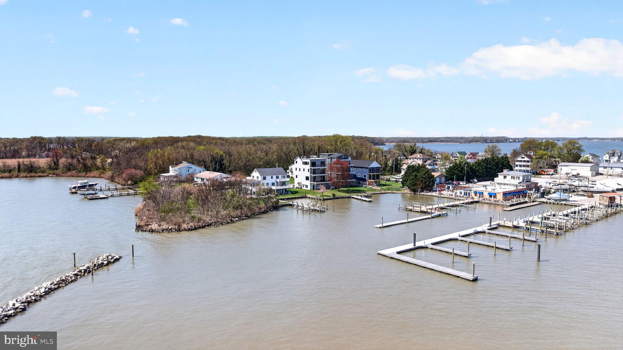 SWAN POINT - Residential