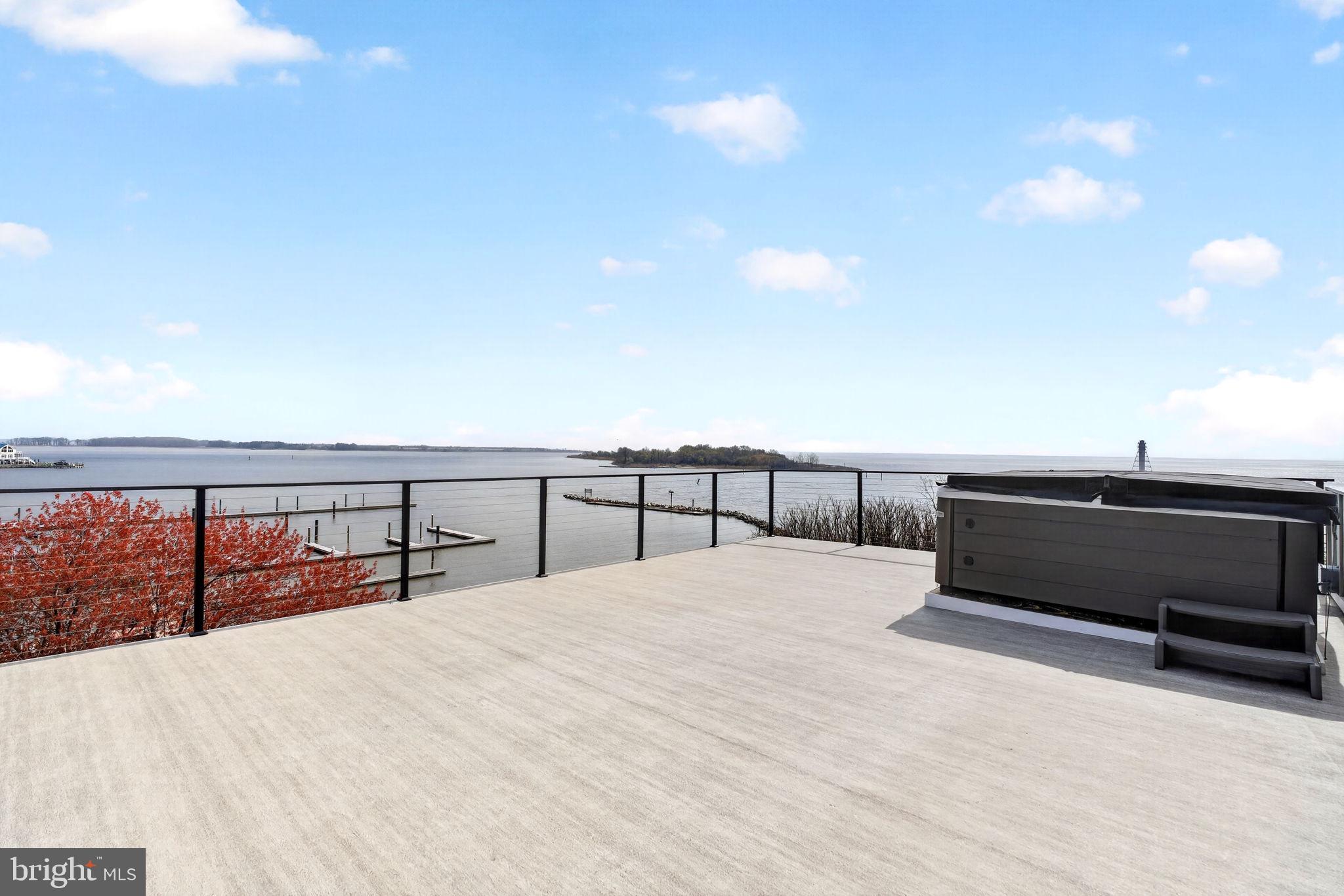 SWAN POINT - Residential