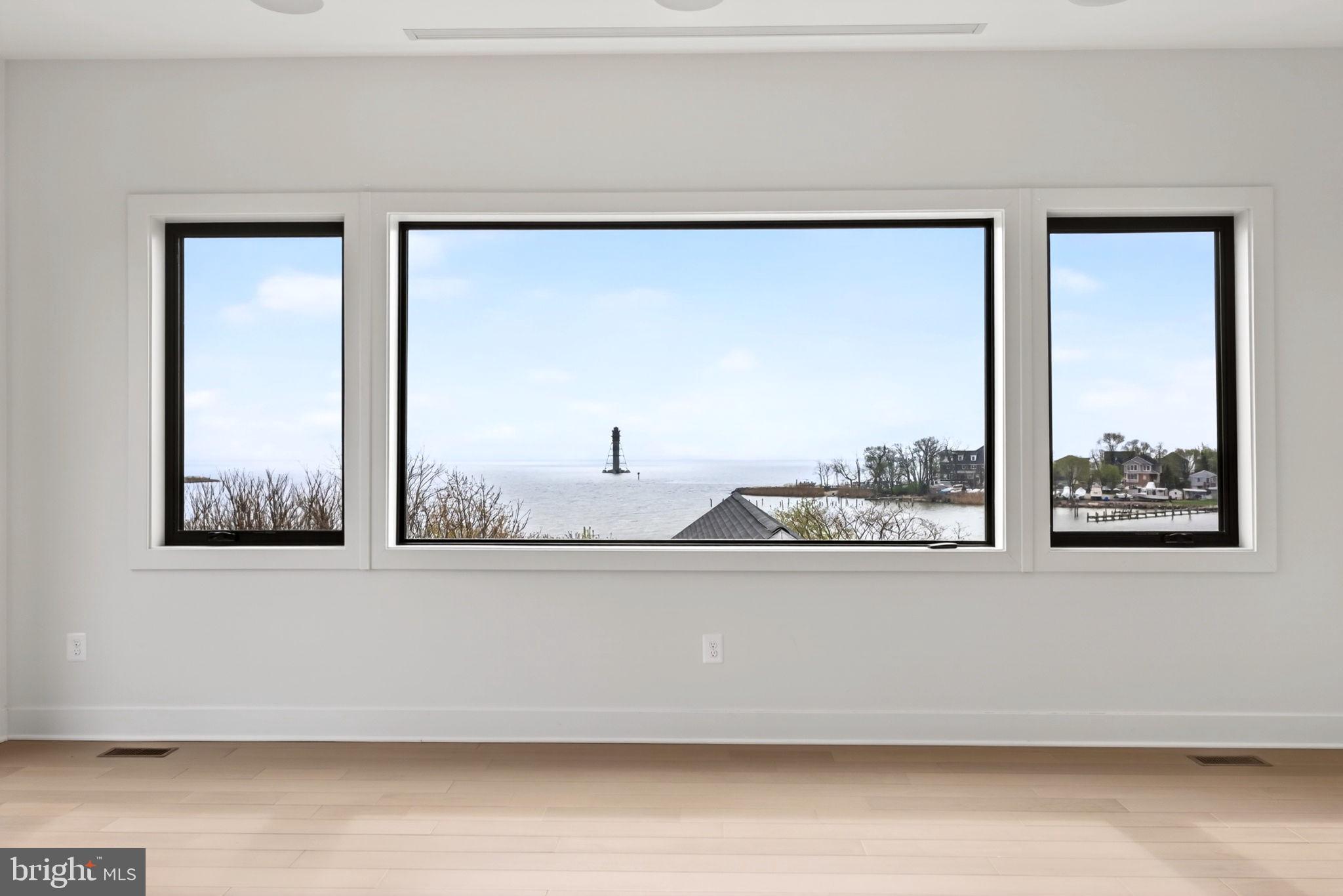 SWAN POINT - Residential